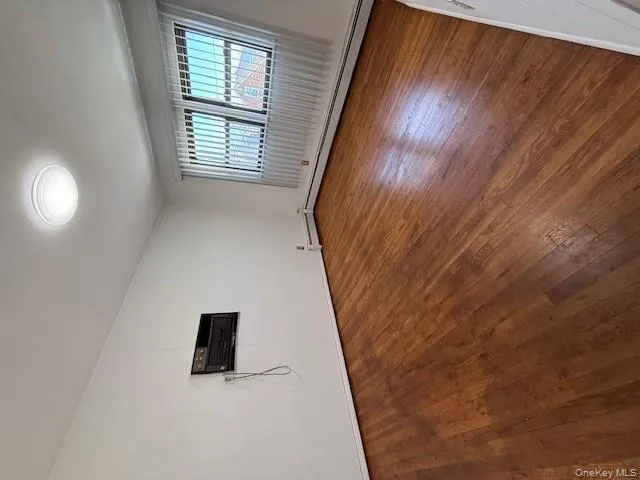 11 Edwards Place, Hempstead, NY, 3 Bedrooms Bedrooms, 5 Rooms Rooms,1 BathroomBathrooms,Residential Lease,For Rent,Edwards,0,983950 11 Edwards Place, Hempstead, NY, 3 Bedrooms Bedrooms, 5 Rooms Rooms,1 BathroomBathrooms,Residential Lease,For Rent,Edwards,0,983950