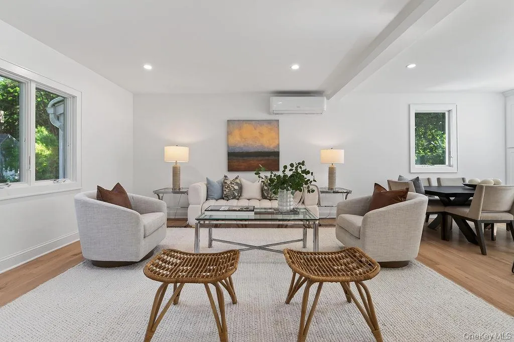 Open floor plan - Living Room and Dining area Open floor plan - Living Room and Dining area