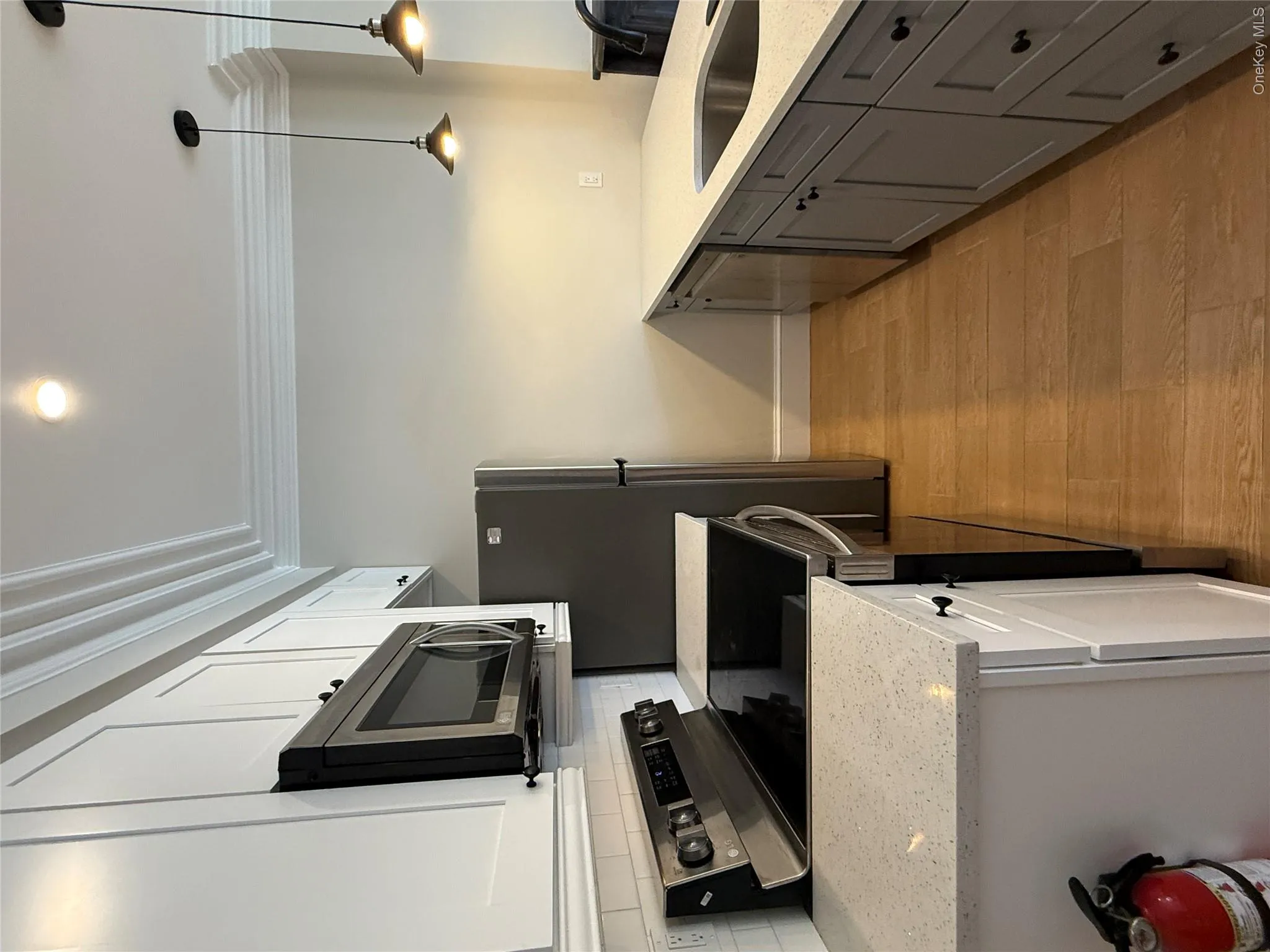 194 Lander Street, Newburgh (city), NY, 1 Bedroom Bedrooms, 3 Rooms Rooms,1 BathroomBathrooms,Residential Lease,For Rent,Lander,0,983966 194 Lander Street, Newburgh (city), NY, 1 Bedroom Bedrooms, 3 Rooms Rooms,1 BathroomBathrooms,Residential Lease,For Rent,Lander,0,983966