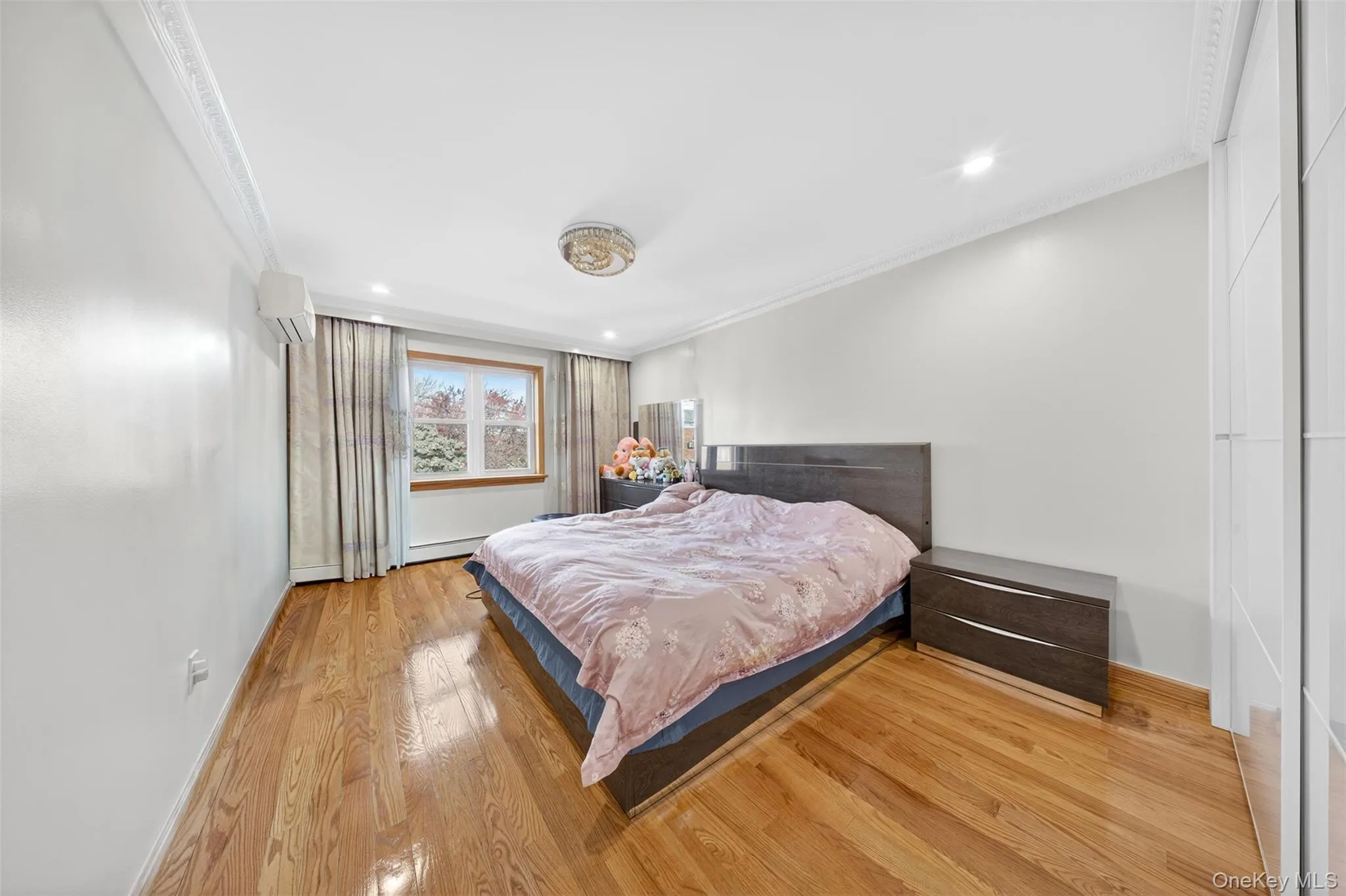 5031 68th Street, New York, NY, 3 Bedrooms Bedrooms, 5 Rooms Rooms,1 BathroomBathrooms,Residential,For Rent,68th,0,983990 5031 68th Street, New York, NY, 3 Bedrooms Bedrooms, 5 Rooms Rooms,1 BathroomBathrooms,Residential,For Rent,68th,0,983990