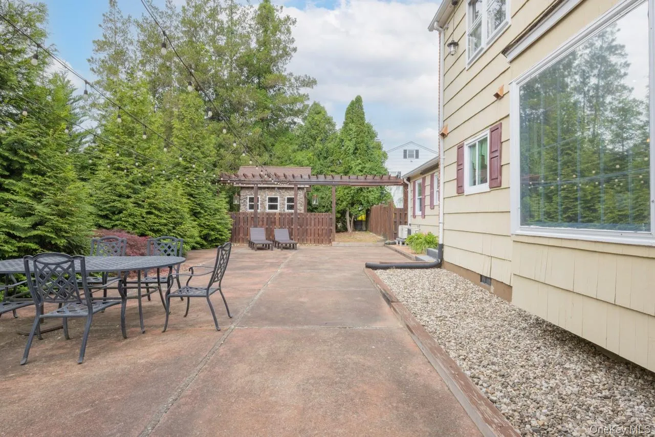 3 Tor Terrace, Clarkstown, NY, 5 Bedrooms Bedrooms, 17 Rooms Rooms,3 BathroomsBathrooms,Residential,For Rent,Tor,0,KEY983992 3 Tor Terrace, Clarkstown, NY, 5 Bedrooms Bedrooms, 17 Rooms Rooms,3 BathroomsBathrooms,Residential,For Rent,Tor,0,KEY983992