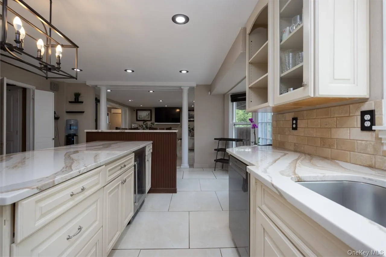 3 Tor Terrace, Clarkstown, NY, 5 Bedrooms Bedrooms, 17 Rooms Rooms,3 BathroomsBathrooms,Residential,For Rent,Tor,0,KEY983992 3 Tor Terrace, Clarkstown, NY, 5 Bedrooms Bedrooms, 17 Rooms Rooms,3 BathroomsBathrooms,Residential,For Rent,Tor,0,KEY983992