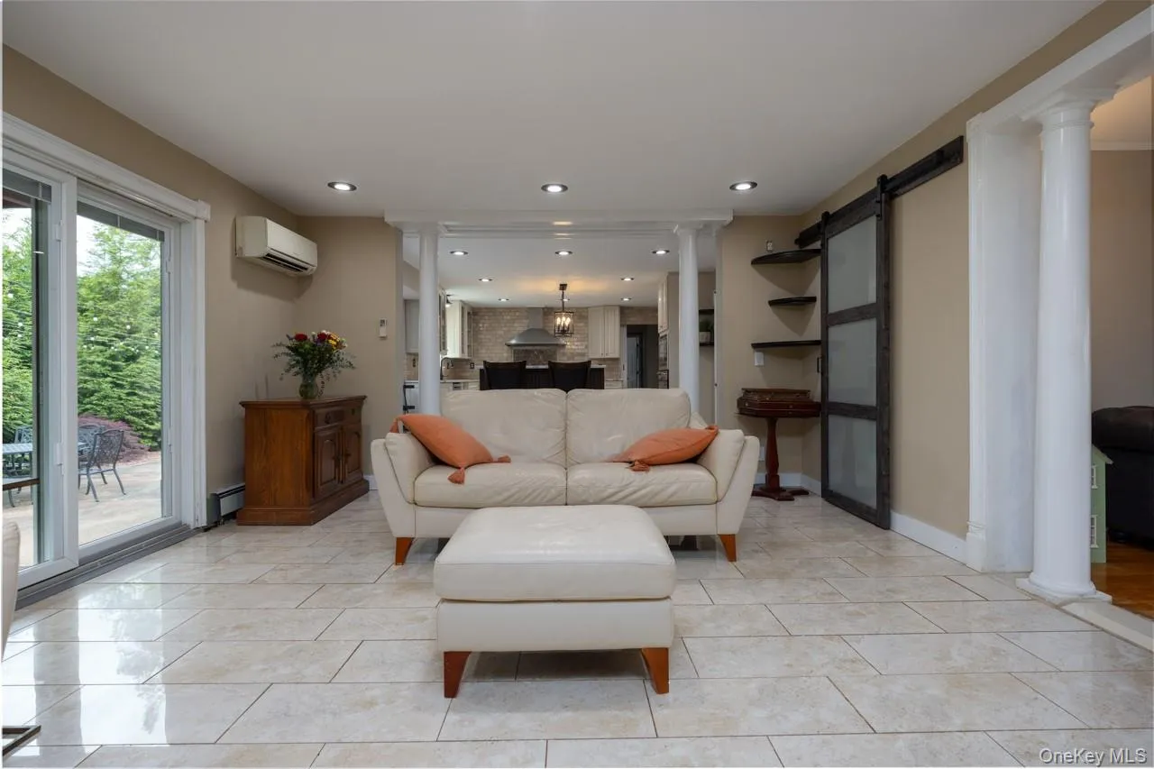 3 Tor Terrace, Clarkstown, NY, 5 Bedrooms Bedrooms, 17 Rooms Rooms,3 BathroomsBathrooms,Residential,For Rent,Tor,0,KEY983992 3 Tor Terrace, Clarkstown, NY, 5 Bedrooms Bedrooms, 17 Rooms Rooms,3 BathroomsBathrooms,Residential,For Rent,Tor,0,KEY983992