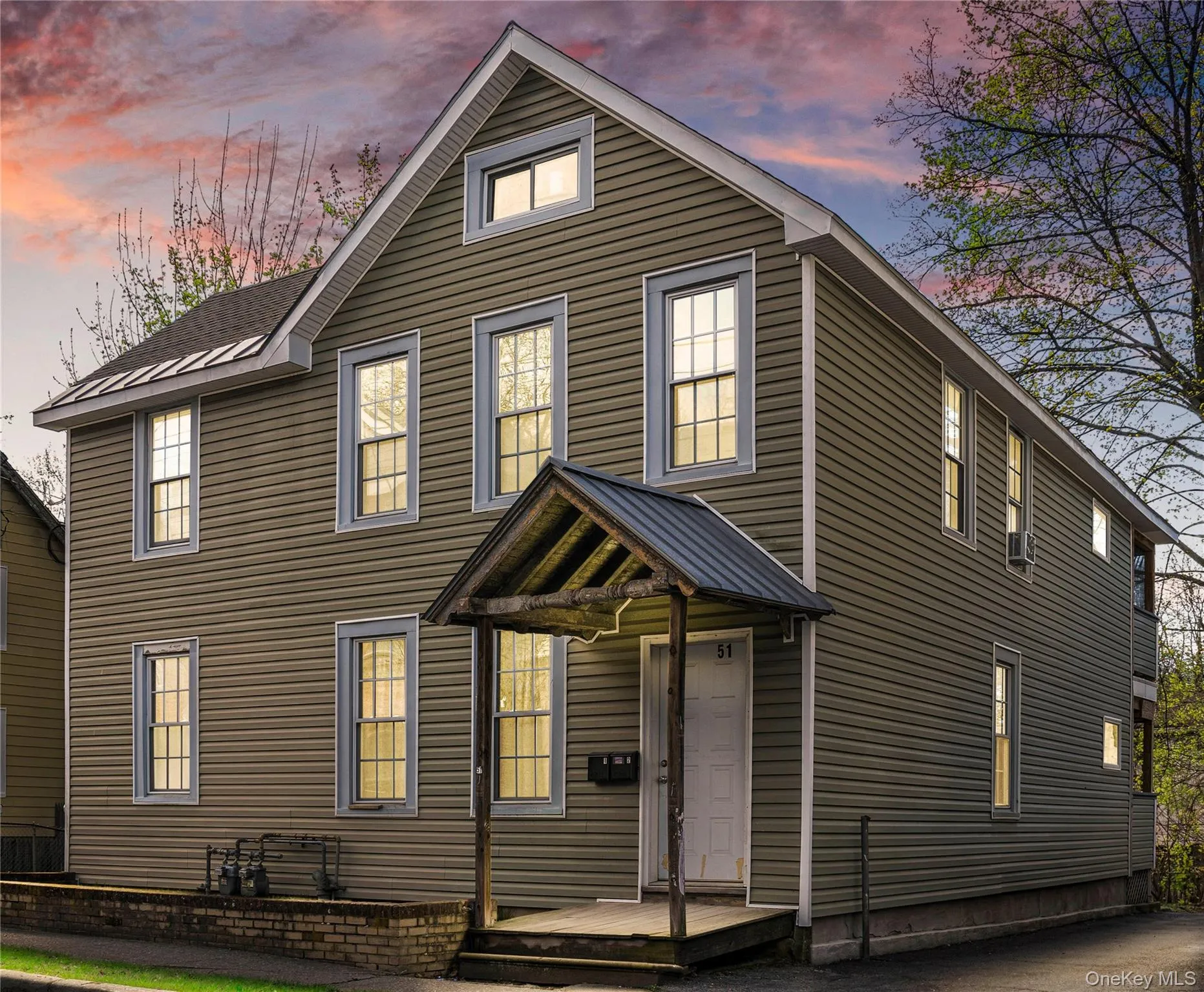 51 Gifford Avenue, Poughkeepsie, NY, 2 Bedrooms Bedrooms, 6 Rooms Rooms,1 BathroomBathrooms,Residential Lease,For Rent,Gifford,0,983994 51 Gifford Avenue, Poughkeepsie, NY, 2 Bedrooms Bedrooms, 6 Rooms Rooms,1 BathroomBathrooms,Residential Lease,For Rent,Gifford,0,983994