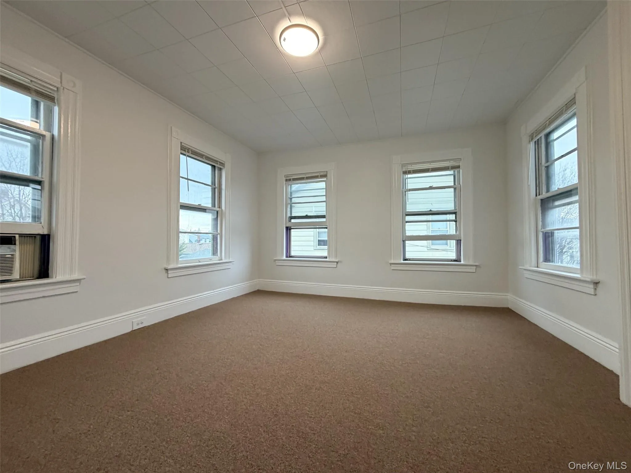 184 Cleveland Avenue, North Hempstead, NY, 3 Bedrooms Bedrooms, 8 Rooms Rooms,1 BathroomBathrooms,Residential Lease,For Rent,Cleveland,0,983995 184 Cleveland Avenue, North Hempstead, NY, 3 Bedrooms Bedrooms, 8 Rooms Rooms,1 BathroomBathrooms,Residential Lease,For Rent,Cleveland,0,983995