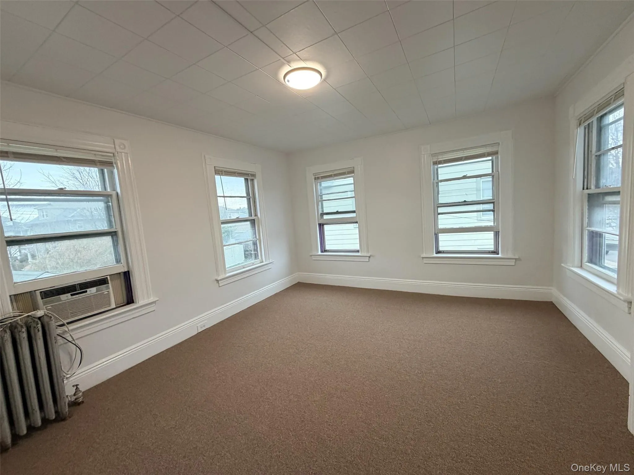 184 Cleveland Avenue, North Hempstead, NY, 3 Bedrooms Bedrooms, 8 Rooms Rooms,1 BathroomBathrooms,Residential Lease,For Rent,Cleveland,0,983995 184 Cleveland Avenue, North Hempstead, NY, 3 Bedrooms Bedrooms, 8 Rooms Rooms,1 BathroomBathrooms,Residential Lease,For Rent,Cleveland,0,983995