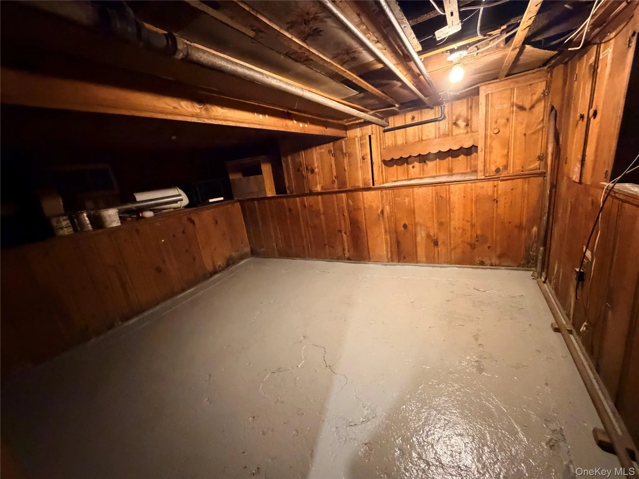 184 Cleveland Avenue, North Hempstead, NY, 3 Bedrooms Bedrooms, 8 Rooms Rooms,1 BathroomBathrooms,Residential Lease,For Rent,Cleveland,0,983995 184 Cleveland Avenue, North Hempstead, NY, 3 Bedrooms Bedrooms, 8 Rooms Rooms,1 BathroomBathrooms,Residential Lease,For Rent,Cleveland,0,983995