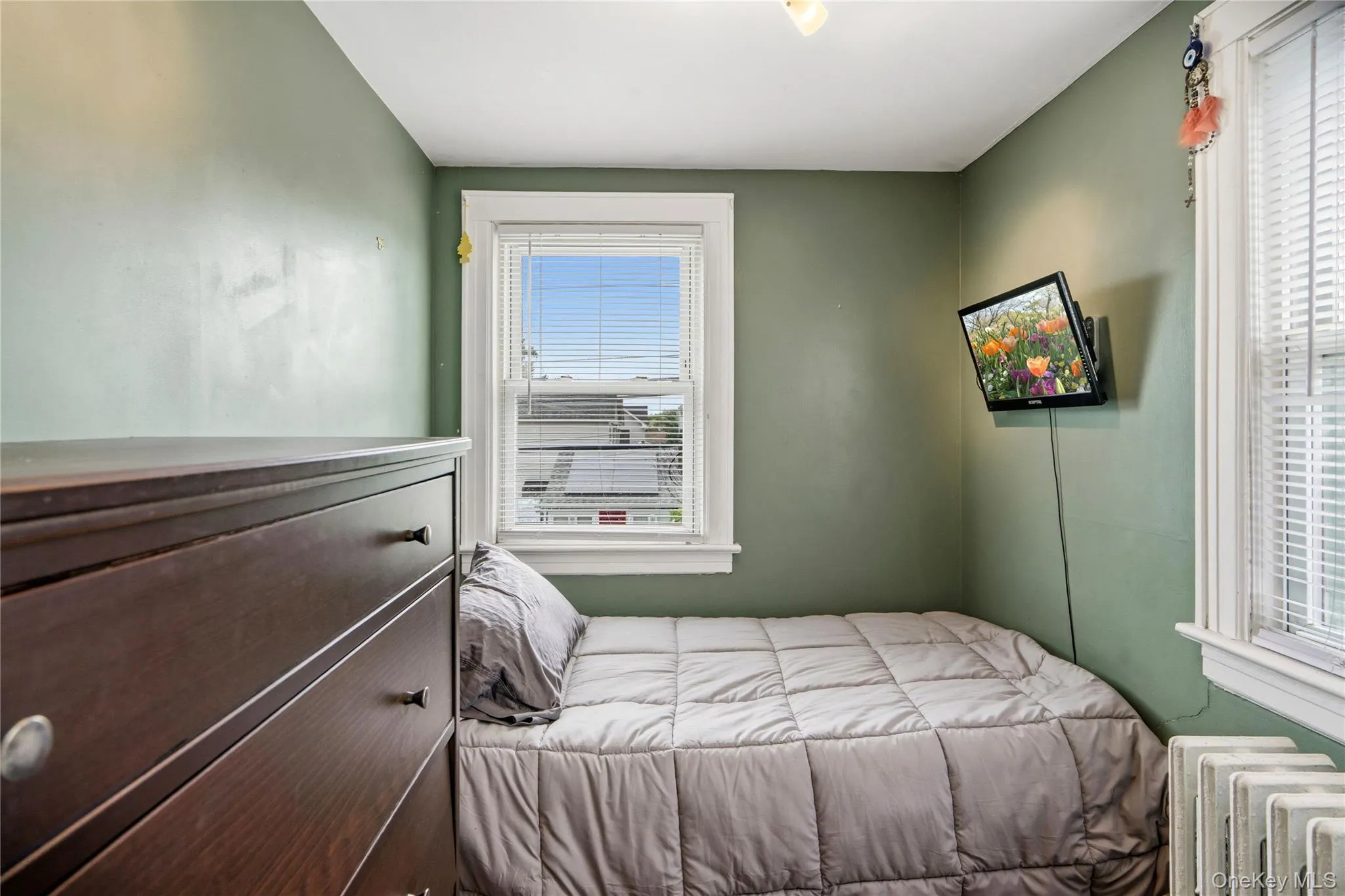 152 Lawson Avenue, Hempstead, NY, 2 Bedrooms Bedrooms, 5 Rooms Rooms,1 BathroomBathrooms,Residential,For Rent,Lawson,0,983997 152 Lawson Avenue, Hempstead, NY, 2 Bedrooms Bedrooms, 5 Rooms Rooms,1 BathroomBathrooms,Residential,For Rent,Lawson,0,983997
