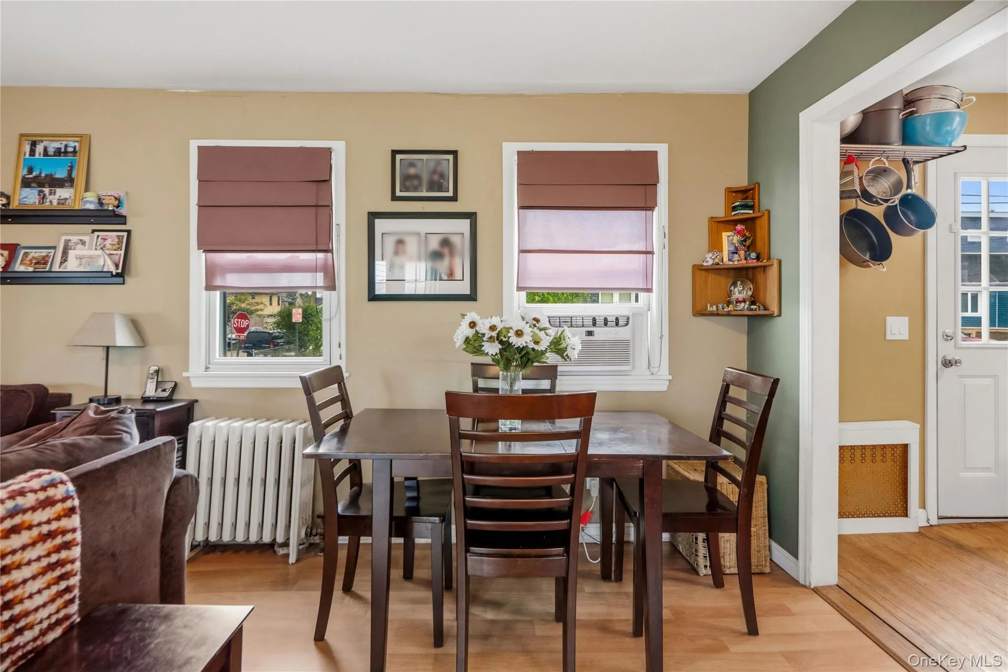 152 Lawson Avenue, Hempstead, NY, 2 Bedrooms Bedrooms, 5 Rooms Rooms,1 BathroomBathrooms,Residential,For Rent,Lawson,0,983997 152 Lawson Avenue, Hempstead, NY, 2 Bedrooms Bedrooms, 5 Rooms Rooms,1 BathroomBathrooms,Residential,For Rent,Lawson,0,983997