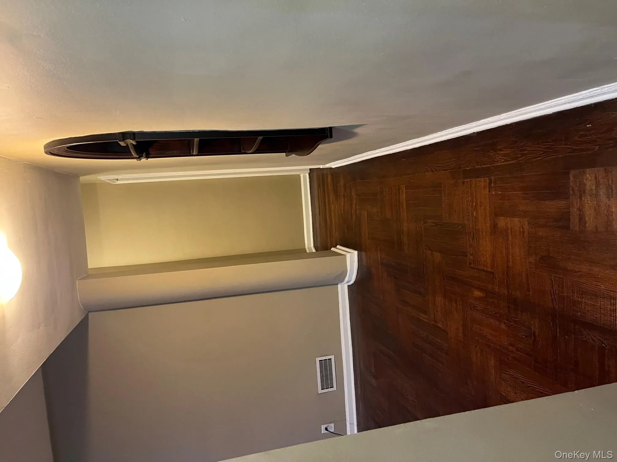 1270 White Plains Road, New York, NY, 1 Bedroom Bedrooms, 4 Rooms Rooms,1 BathroomBathrooms,Residential Lease,For Rent,White Plains Road,0,983998 1270 White Plains Road, New York, NY, 1 Bedroom Bedrooms, 4 Rooms Rooms,1 BathroomBathrooms,Residential Lease,For Rent,White Plains Road,0,983998