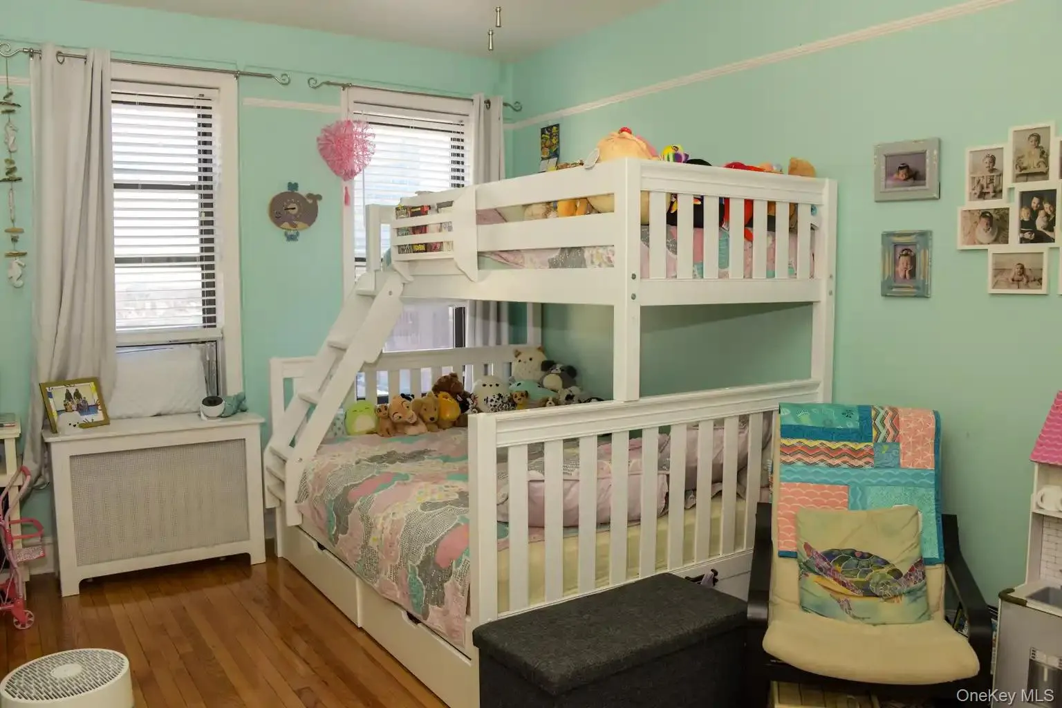 78-14 Austin Street, New York, NY, 2 Bedrooms Bedrooms, 4 Rooms Rooms,1 BathroomBathrooms,Residential Sale,For Rent,Austin,0,984004 78-14 Austin Street, New York, NY, 2 Bedrooms Bedrooms, 4 Rooms Rooms,1 BathroomBathrooms,Residential Sale,For Rent,Austin,0,984004