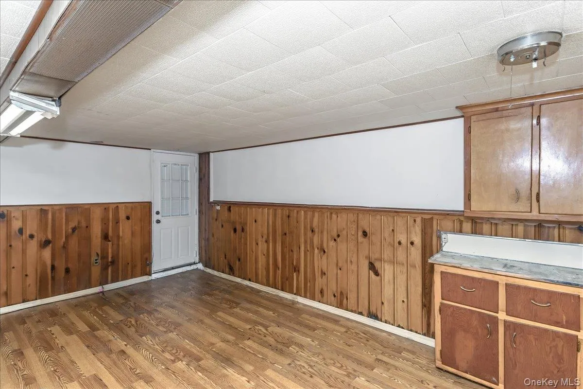 73-21 Cook Avenue, New York, NY, 2 Bedrooms Bedrooms, 7 Rooms Rooms,1 BathroomBathrooms,Residential,For Rent,Cook,0,984011 73-21 Cook Avenue, New York, NY, 2 Bedrooms Bedrooms, 7 Rooms Rooms,1 BathroomBathrooms,Residential,For Rent,Cook,0,984011