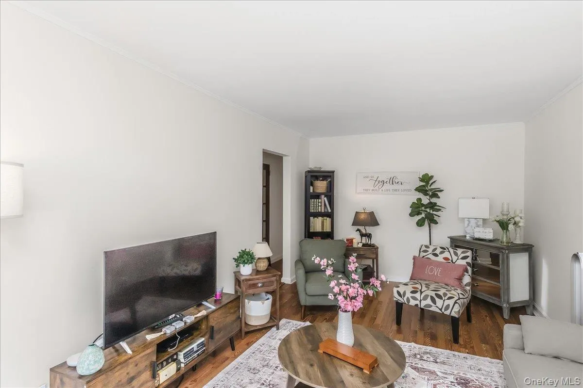 73-21 Cook Avenue, New York, NY, 2 Bedrooms Bedrooms, 7 Rooms Rooms,1 BathroomBathrooms,Residential,For Rent,Cook,0,984011 73-21 Cook Avenue, New York, NY, 2 Bedrooms Bedrooms, 7 Rooms Rooms,1 BathroomBathrooms,Residential,For Rent,Cook,0,984011