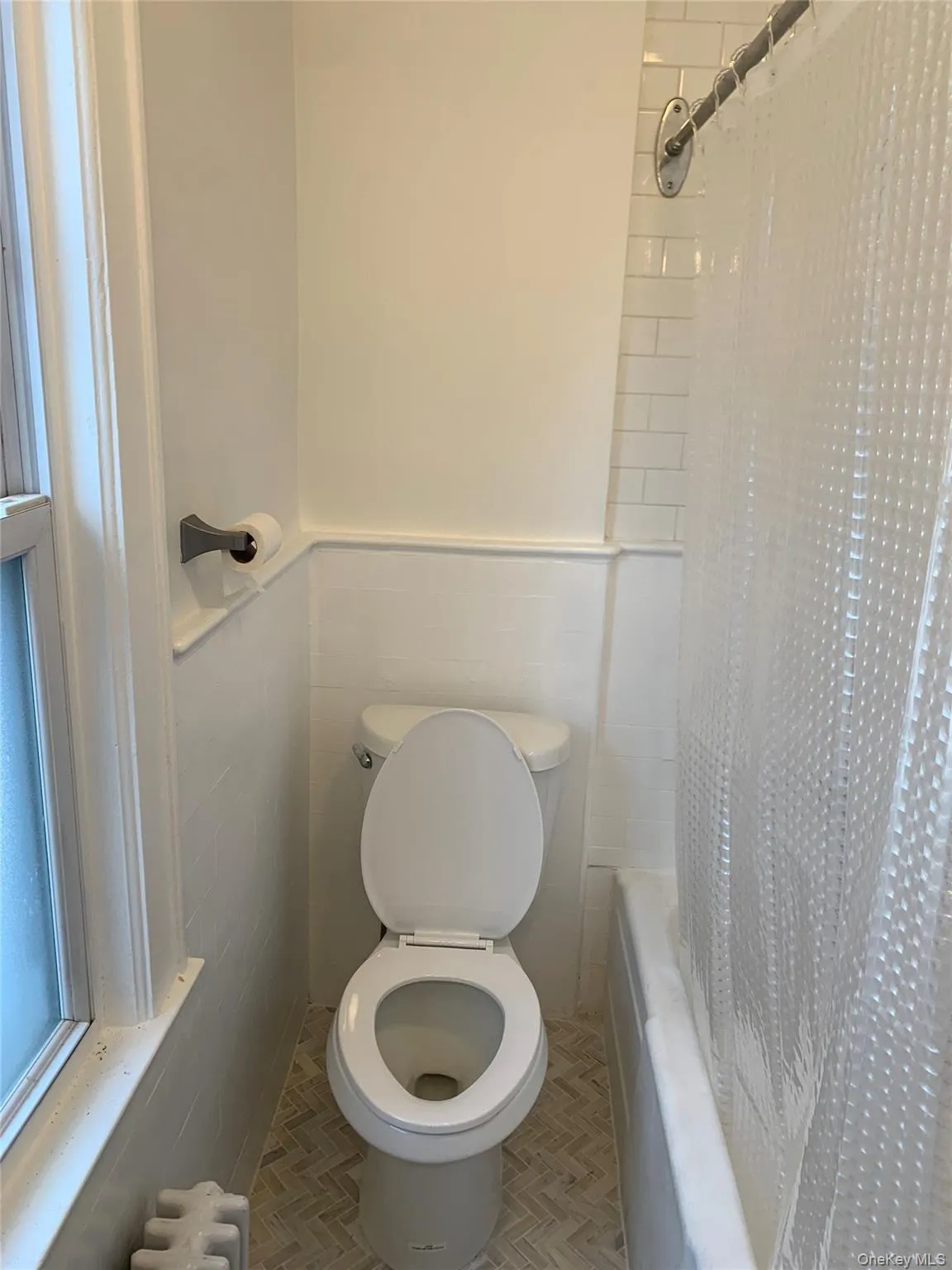 8706 Palo Alto Street, New York, NY, 3 Bedrooms Bedrooms, 9 Rooms Rooms,1 BathroomBathrooms,Residential,For Rent,Palo Alto,0,984012 8706 Palo Alto Street, New York, NY, 3 Bedrooms Bedrooms, 9 Rooms Rooms,1 BathroomBathrooms,Residential,For Rent,Palo Alto,0,984012