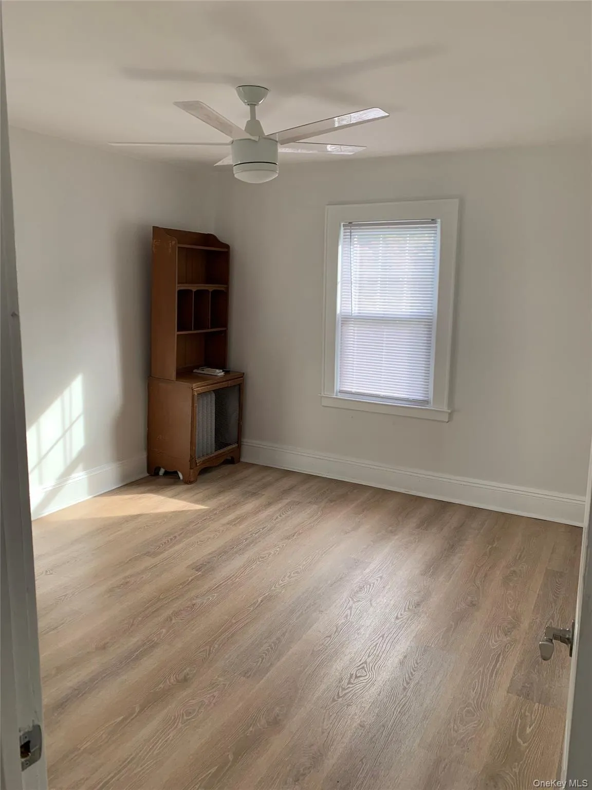 8706 Palo Alto Street, New York, NY, 3 Bedrooms Bedrooms, 9 Rooms Rooms,1 BathroomBathrooms,Residential,For Rent,Palo Alto,0,984012 8706 Palo Alto Street, New York, NY, 3 Bedrooms Bedrooms, 9 Rooms Rooms,1 BathroomBathrooms,Residential,For Rent,Palo Alto,0,984012