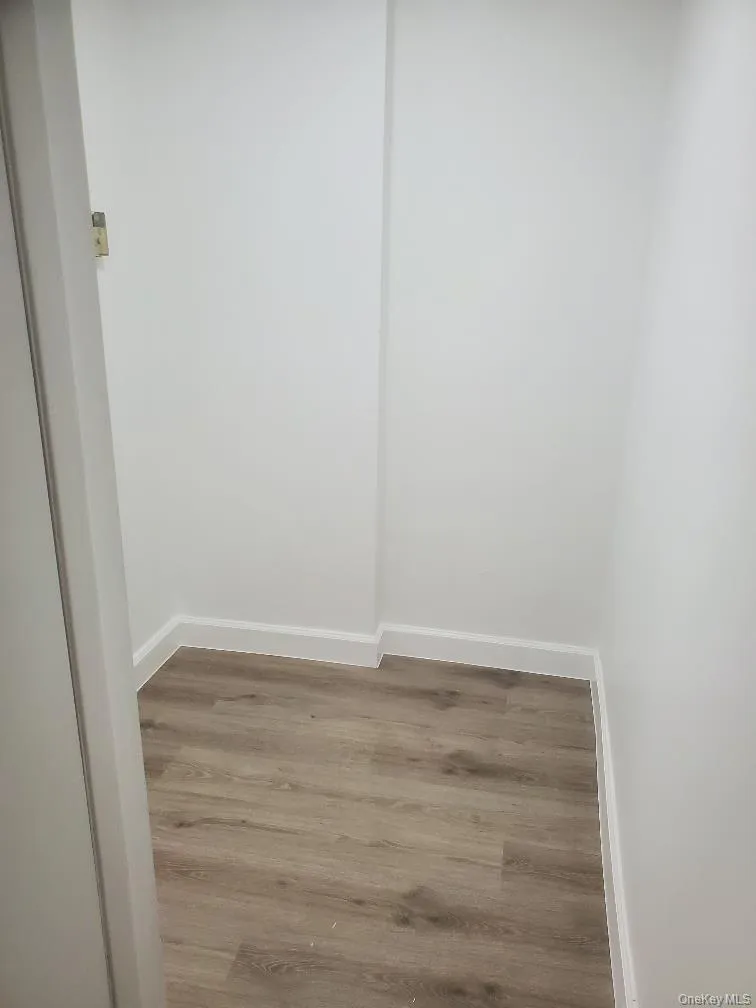 5229 72nd Street, New York, NY, 1 Bedroom Bedrooms, 4 Rooms Rooms,1 BathroomBathrooms,Residential Lease,For Rent,72nd,0,984014 5229 72nd Street, New York, NY, 1 Bedroom Bedrooms, 4 Rooms Rooms,1 BathroomBathrooms,Residential Lease,For Rent,72nd,0,984014