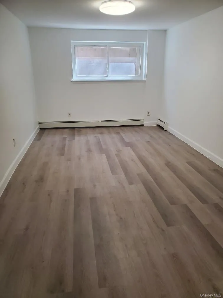 5229 72nd Street, New York, NY, 1 Bedroom Bedrooms, 4 Rooms Rooms,1 BathroomBathrooms,Residential Lease,For Rent,72nd,0,984014 5229 72nd Street, New York, NY, 1 Bedroom Bedrooms, 4 Rooms Rooms,1 BathroomBathrooms,Residential Lease,For Rent,72nd,0,984014
