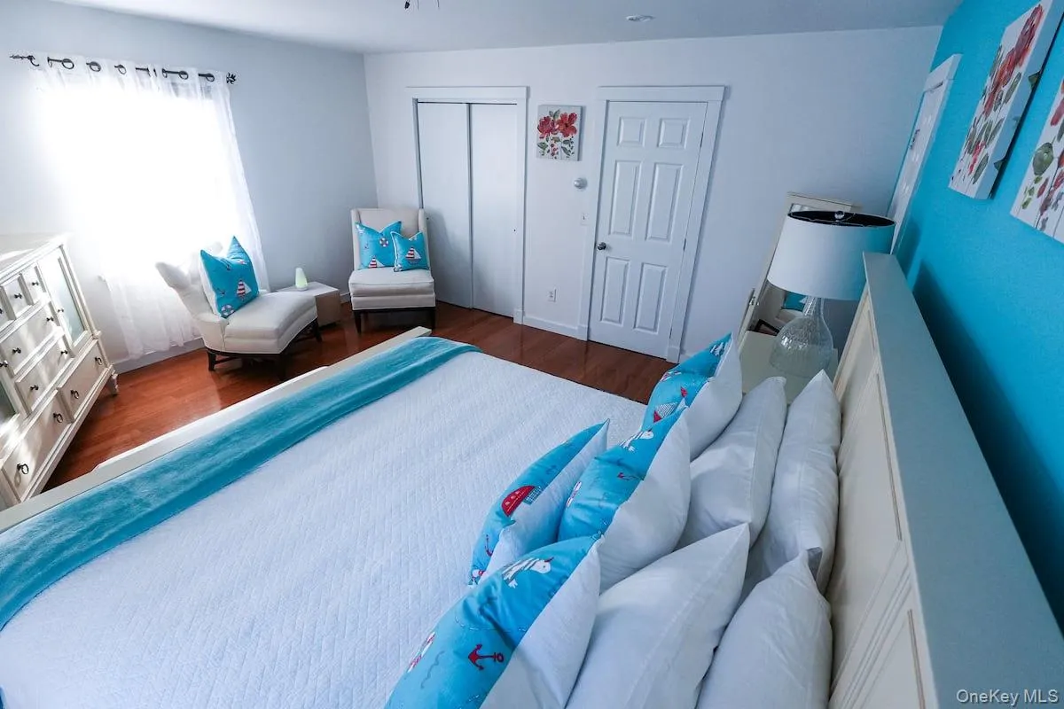 45 Bellows Terrace, Southampton, NY, 4 Bedrooms Bedrooms, 10 Rooms Rooms,2 BathroomsBathrooms,Residential Lease,For Rent,Bellows,0,984015 45 Bellows Terrace, Southampton, NY, 4 Bedrooms Bedrooms, 10 Rooms Rooms,2 BathroomsBathrooms,Residential Lease,For Rent,Bellows,0,984015
