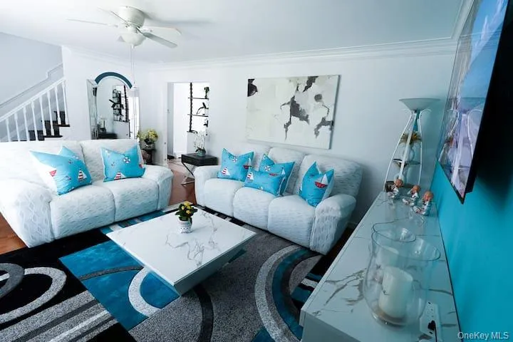 45 Bellows Terrace, Southampton, NY, 4 Bedrooms Bedrooms, 10 Rooms Rooms,2 BathroomsBathrooms,Residential Lease,For Rent,Bellows,0,984015 45 Bellows Terrace, Southampton, NY, 4 Bedrooms Bedrooms, 10 Rooms Rooms,2 BathroomsBathrooms,Residential Lease,For Rent,Bellows,0,984015