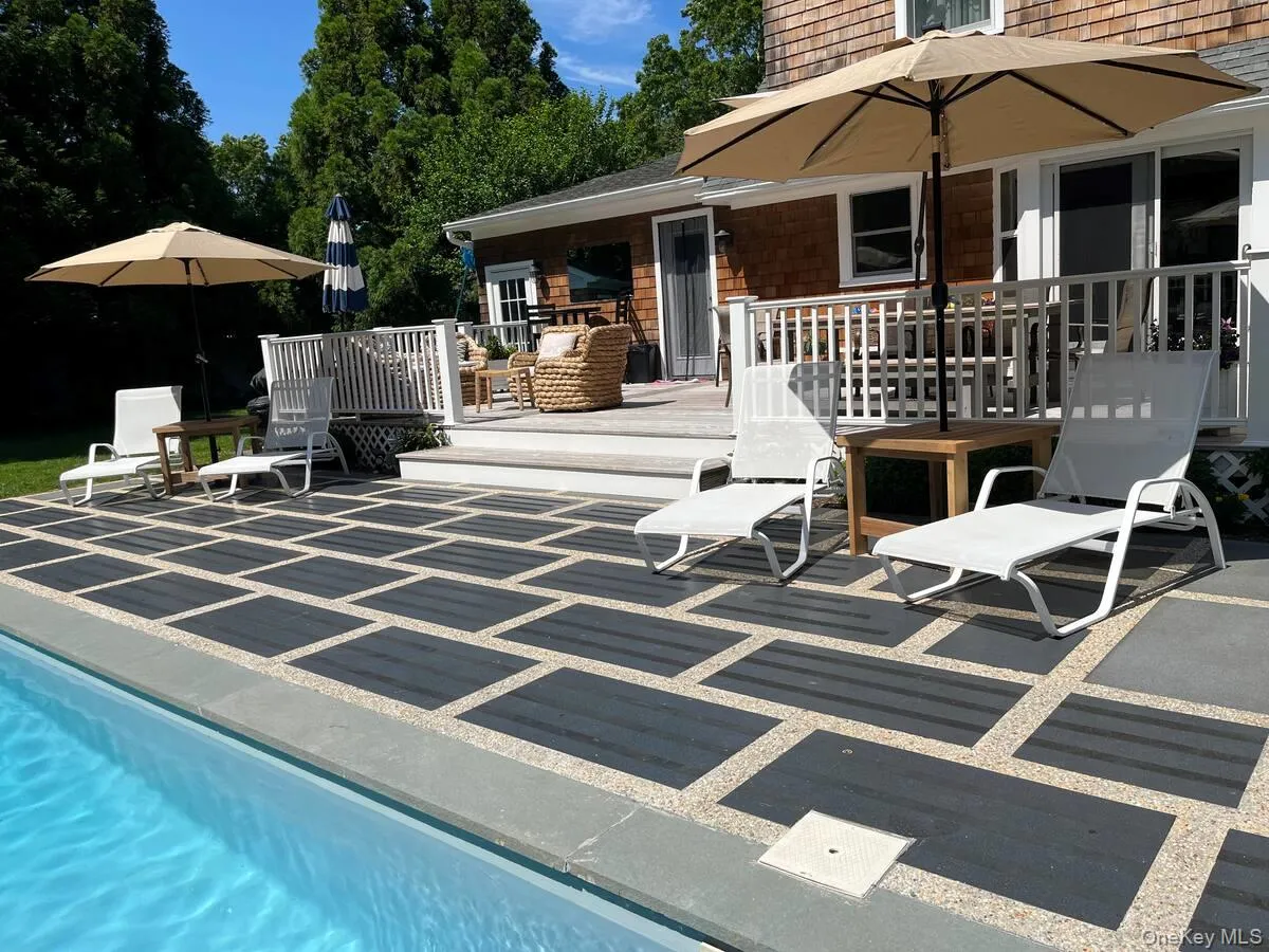 45 Bellows Terrace, Southampton, NY, 4 Bedrooms Bedrooms, 10 Rooms Rooms,2 BathroomsBathrooms,Residential Lease,For Rent,Bellows,0,984015 45 Bellows Terrace, Southampton, NY, 4 Bedrooms Bedrooms, 10 Rooms Rooms,2 BathroomsBathrooms,Residential Lease,For Rent,Bellows,0,984015