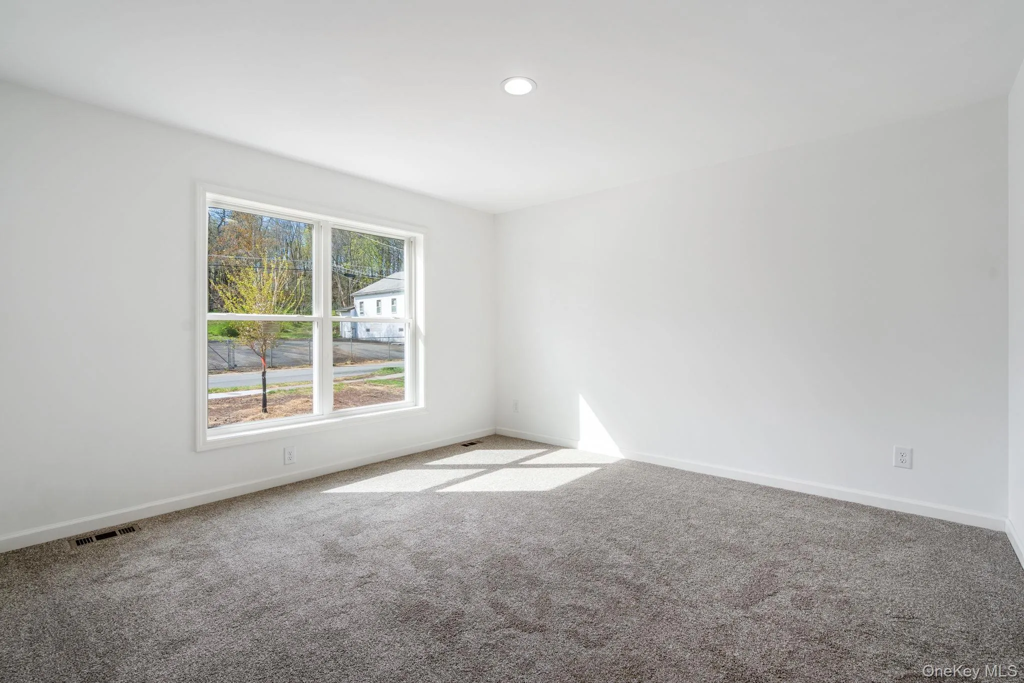 23 Spring Street, Thompson, NY, 3 Bedrooms Bedrooms, 8 Rooms Rooms,2 BathroomsBathrooms,Residential,For Rent,Spring,0,984026 23 Spring Street, Thompson, NY, 3 Bedrooms Bedrooms, 8 Rooms Rooms,2 BathroomsBathrooms,Residential,For Rent,Spring,0,984026