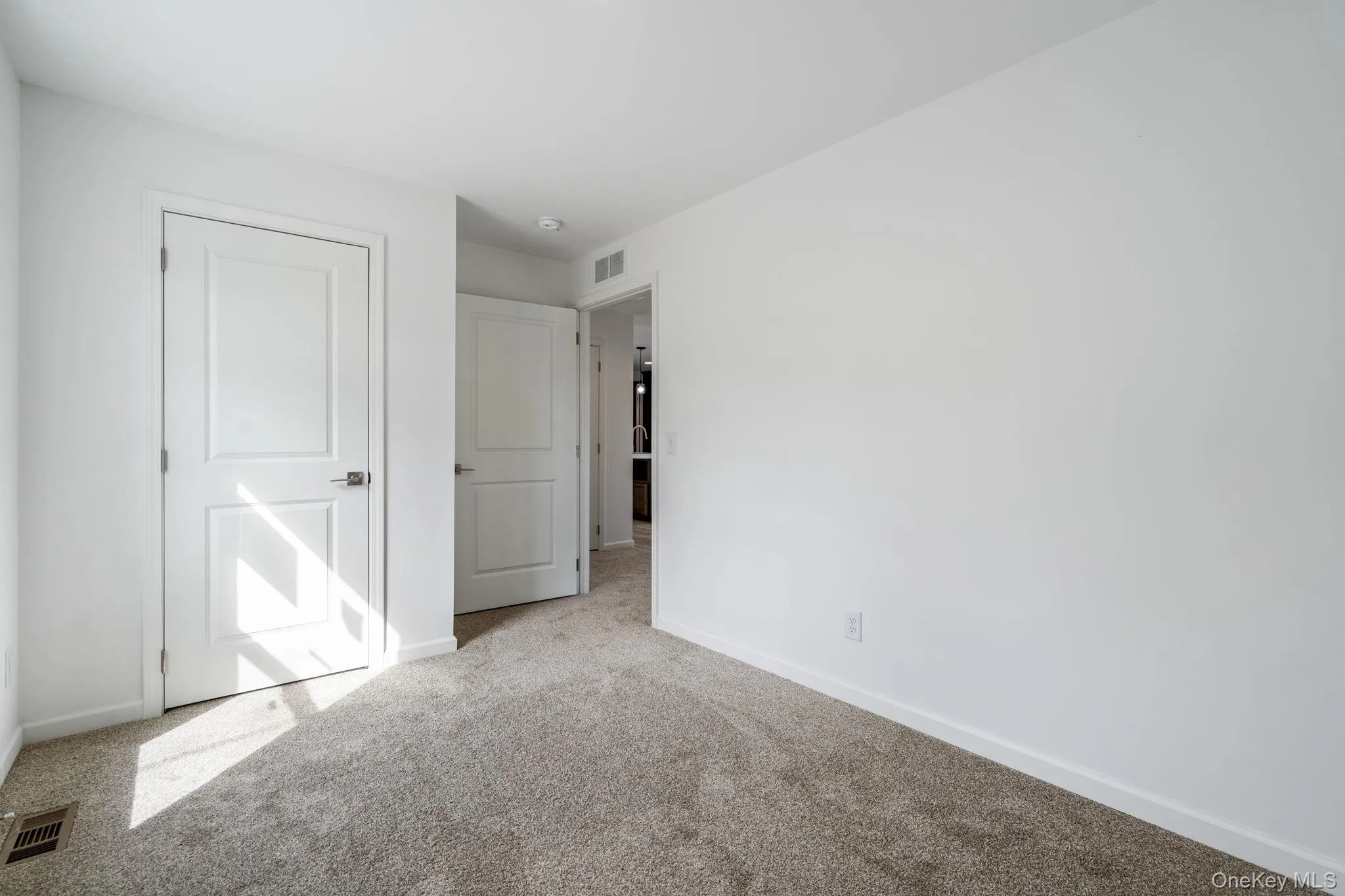 23 Spring Street, Thompson, NY, 3 Bedrooms Bedrooms, 8 Rooms Rooms,2 BathroomsBathrooms,Residential,For Rent,Spring,0,984026 23 Spring Street, Thompson, NY, 3 Bedrooms Bedrooms, 8 Rooms Rooms,2 BathroomsBathrooms,Residential,For Rent,Spring,0,984026