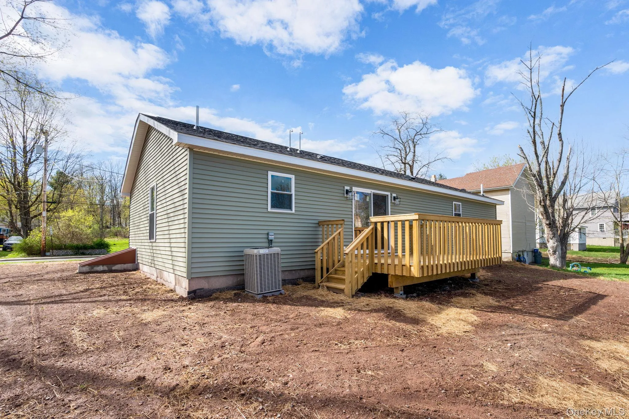 23 Spring Street, Thompson, NY, 3 Bedrooms Bedrooms, 8 Rooms Rooms,2 BathroomsBathrooms,Residential,For Rent,Spring,0,984026 23 Spring Street, Thompson, NY, 3 Bedrooms Bedrooms, 8 Rooms Rooms,2 BathroomsBathrooms,Residential,For Rent,Spring,0,984026