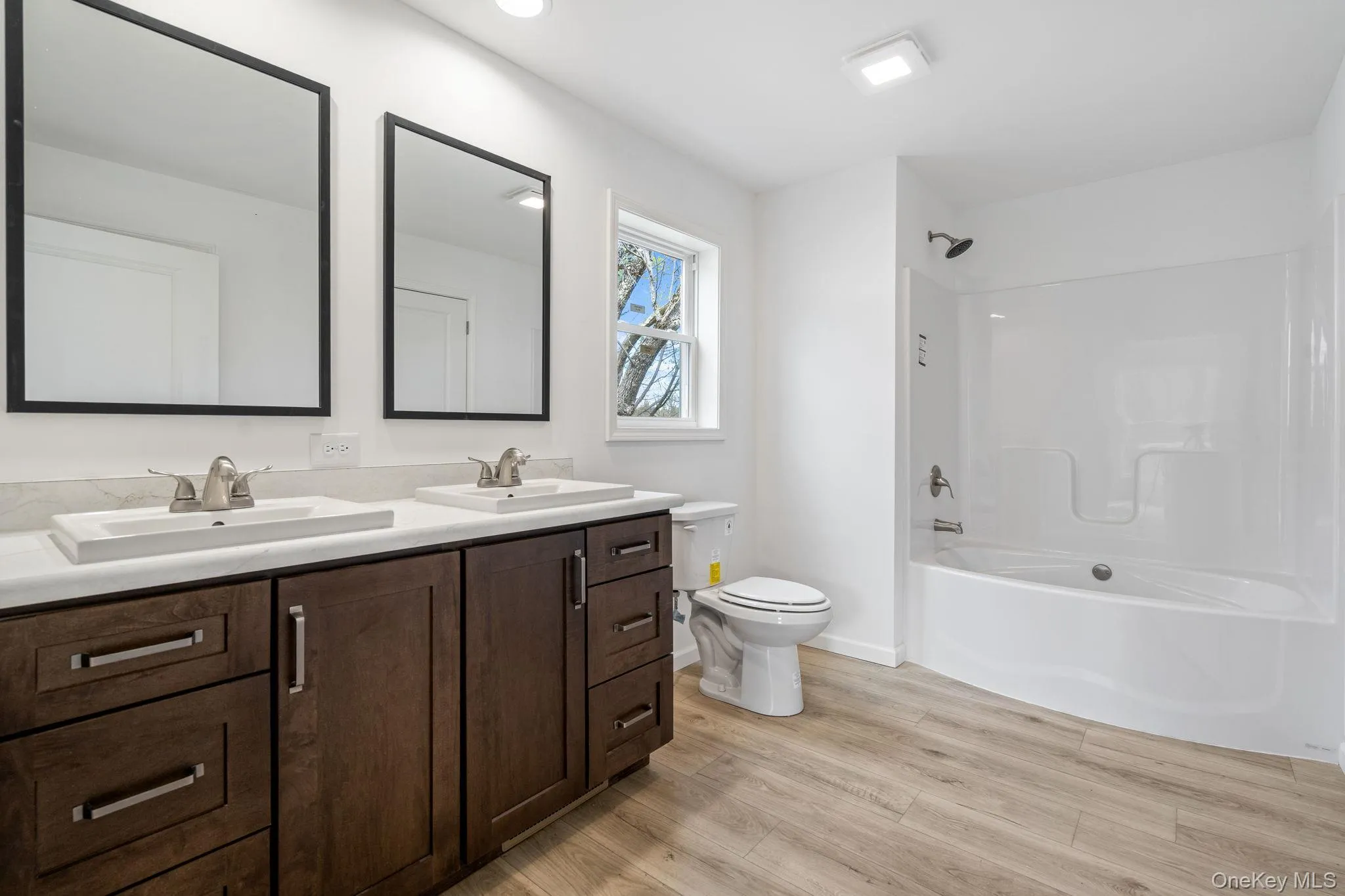 23 Spring Street, Thompson, NY, 3 Bedrooms Bedrooms, 8 Rooms Rooms,2 BathroomsBathrooms,Residential,For Rent,Spring,0,984026 23 Spring Street, Thompson, NY, 3 Bedrooms Bedrooms, 8 Rooms Rooms,2 BathroomsBathrooms,Residential,For Rent,Spring,0,984026