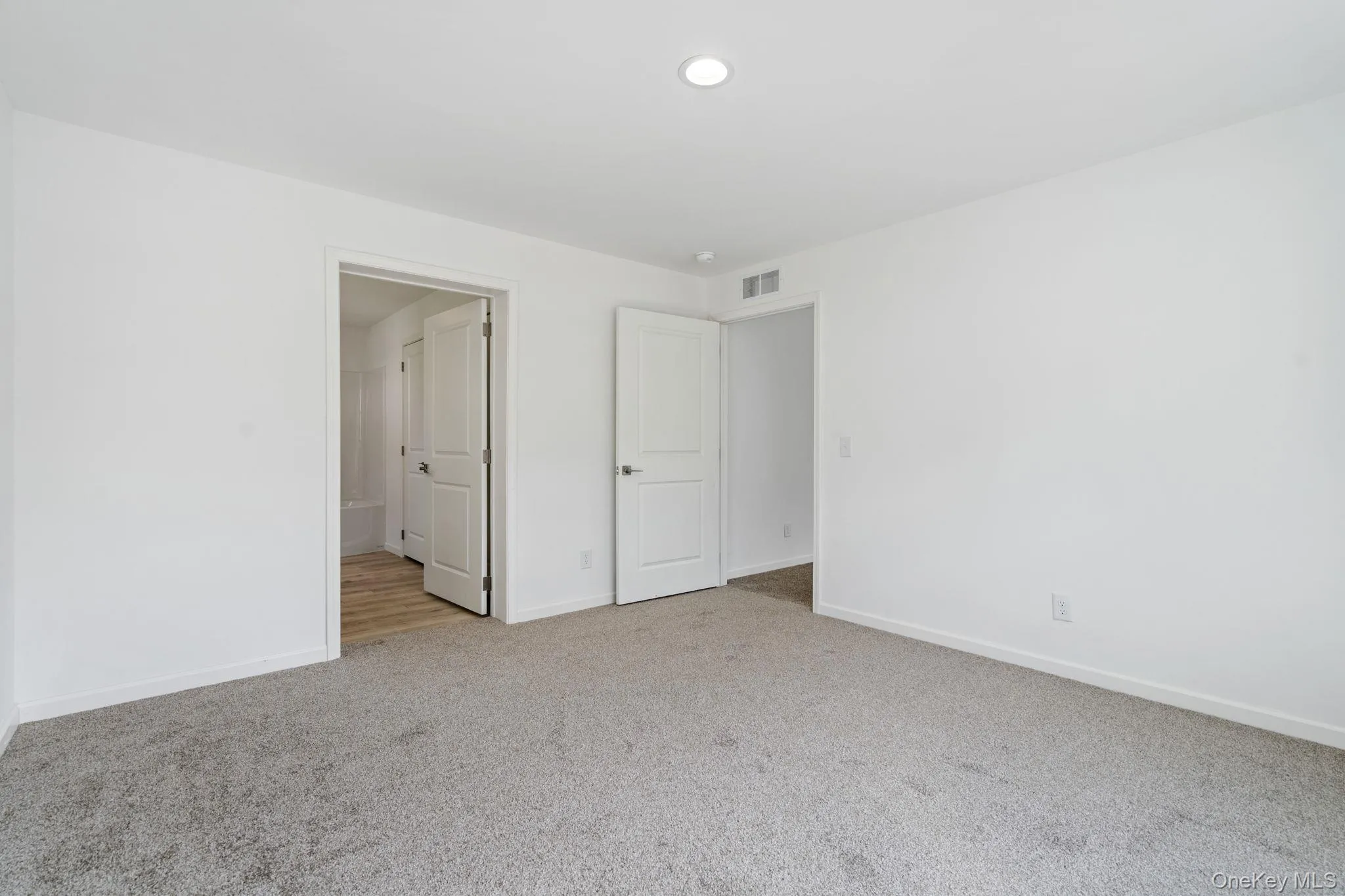 23 Spring Street, Thompson, NY, 3 Bedrooms Bedrooms, 8 Rooms Rooms,2 BathroomsBathrooms,Residential,For Rent,Spring,0,984026 23 Spring Street, Thompson, NY, 3 Bedrooms Bedrooms, 8 Rooms Rooms,2 BathroomsBathrooms,Residential,For Rent,Spring,0,984026