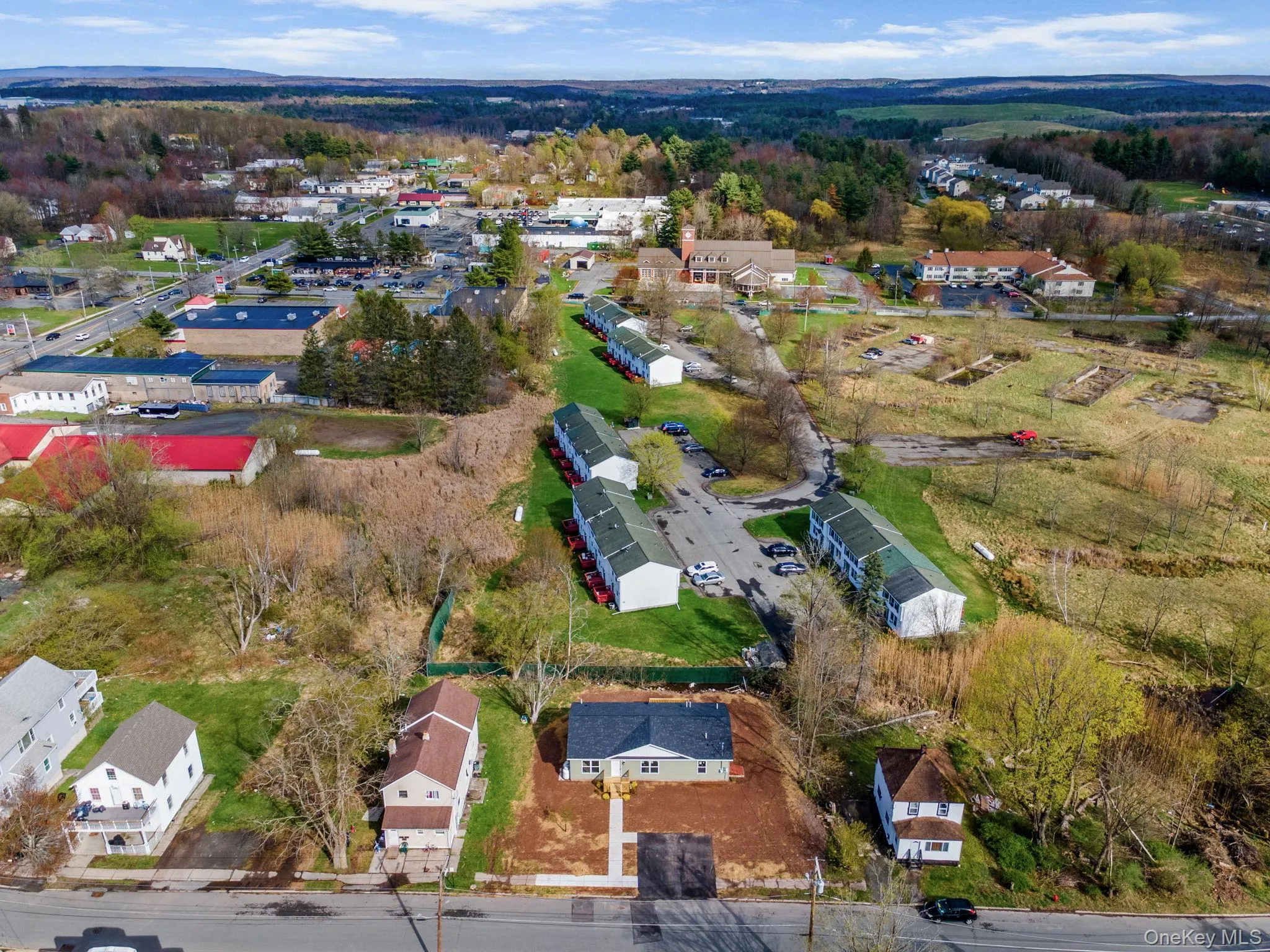 23 Spring Street, Thompson, NY, 3 Bedrooms Bedrooms, 8 Rooms Rooms,2 BathroomsBathrooms,Residential,For Rent,Spring,0,984026 23 Spring Street, Thompson, NY, 3 Bedrooms Bedrooms, 8 Rooms Rooms,2 BathroomsBathrooms,Residential,For Rent,Spring,0,984026