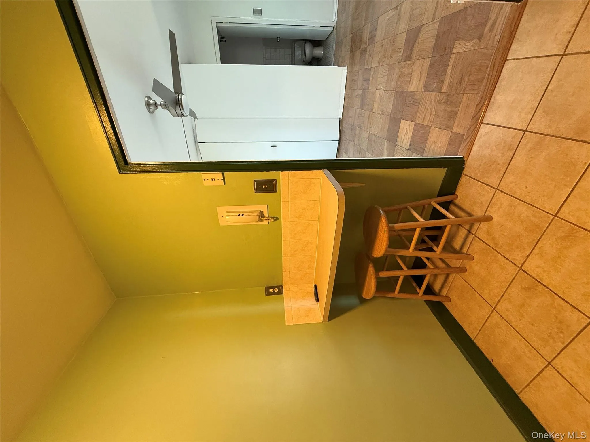 61-20 Grand Central Parkway, New York, NY, 1 Bedroom Bedrooms, 3 Rooms Rooms,1 BathroomBathrooms,Residential Lease,For Rent,Grand Central,0,984033 61-20 Grand Central Parkway, New York, NY, 1 Bedroom Bedrooms, 3 Rooms Rooms,1 BathroomBathrooms,Residential Lease,For Rent,Grand Central,0,984033