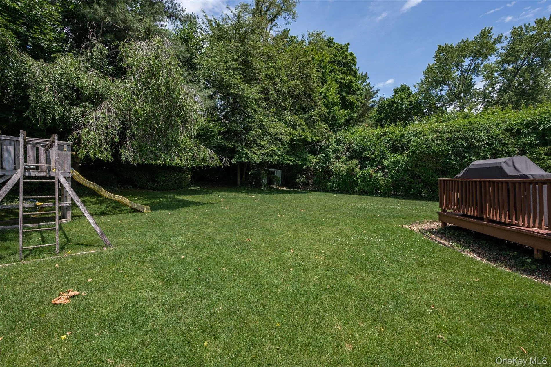 102 Forest Drive, Oyster Bay, NY, 3 Bedrooms Bedrooms, 9 Rooms Rooms,2 BathroomsBathrooms,Residential,For Rent,Forest,0,984039 102 Forest Drive, Oyster Bay, NY, 3 Bedrooms Bedrooms, 9 Rooms Rooms,2 BathroomsBathrooms,Residential,For Rent,Forest,0,984039