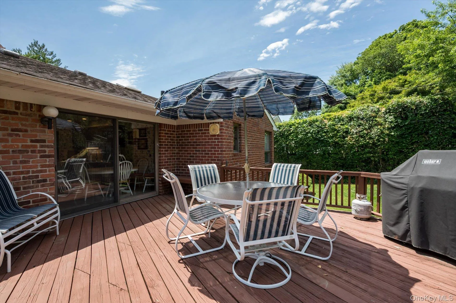 102 Forest Drive, Oyster Bay, NY, 3 Bedrooms Bedrooms, 9 Rooms Rooms,2 BathroomsBathrooms,Residential,For Rent,Forest,0,984039 102 Forest Drive, Oyster Bay, NY, 3 Bedrooms Bedrooms, 9 Rooms Rooms,2 BathroomsBathrooms,Residential,For Rent,Forest,0,984039