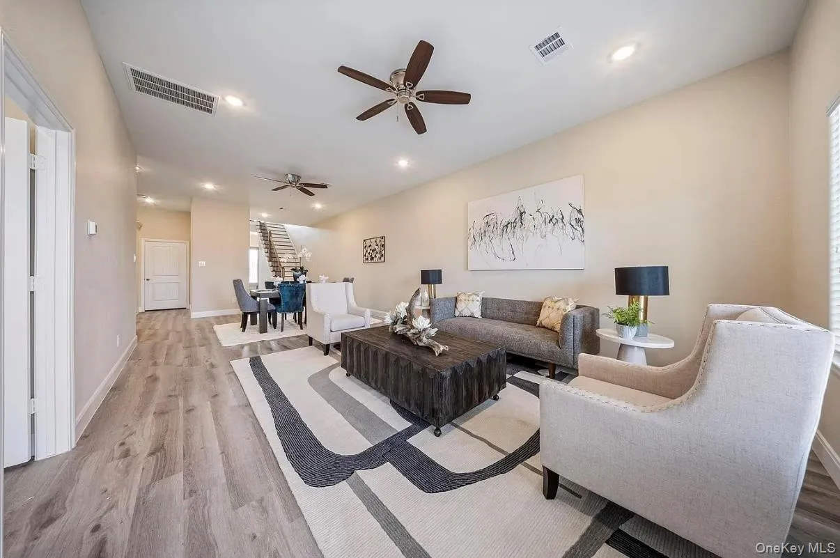 1113 5th Avenue, Hempstead, NY, 4 Bedrooms Bedrooms, 12 Rooms Rooms,4 BathroomsBathrooms,Residential Lease,For Rent,5th,0,984043 1113 5th Avenue, Hempstead, NY, 4 Bedrooms Bedrooms, 12 Rooms Rooms,4 BathroomsBathrooms,Residential Lease,For Rent,5th,0,984043