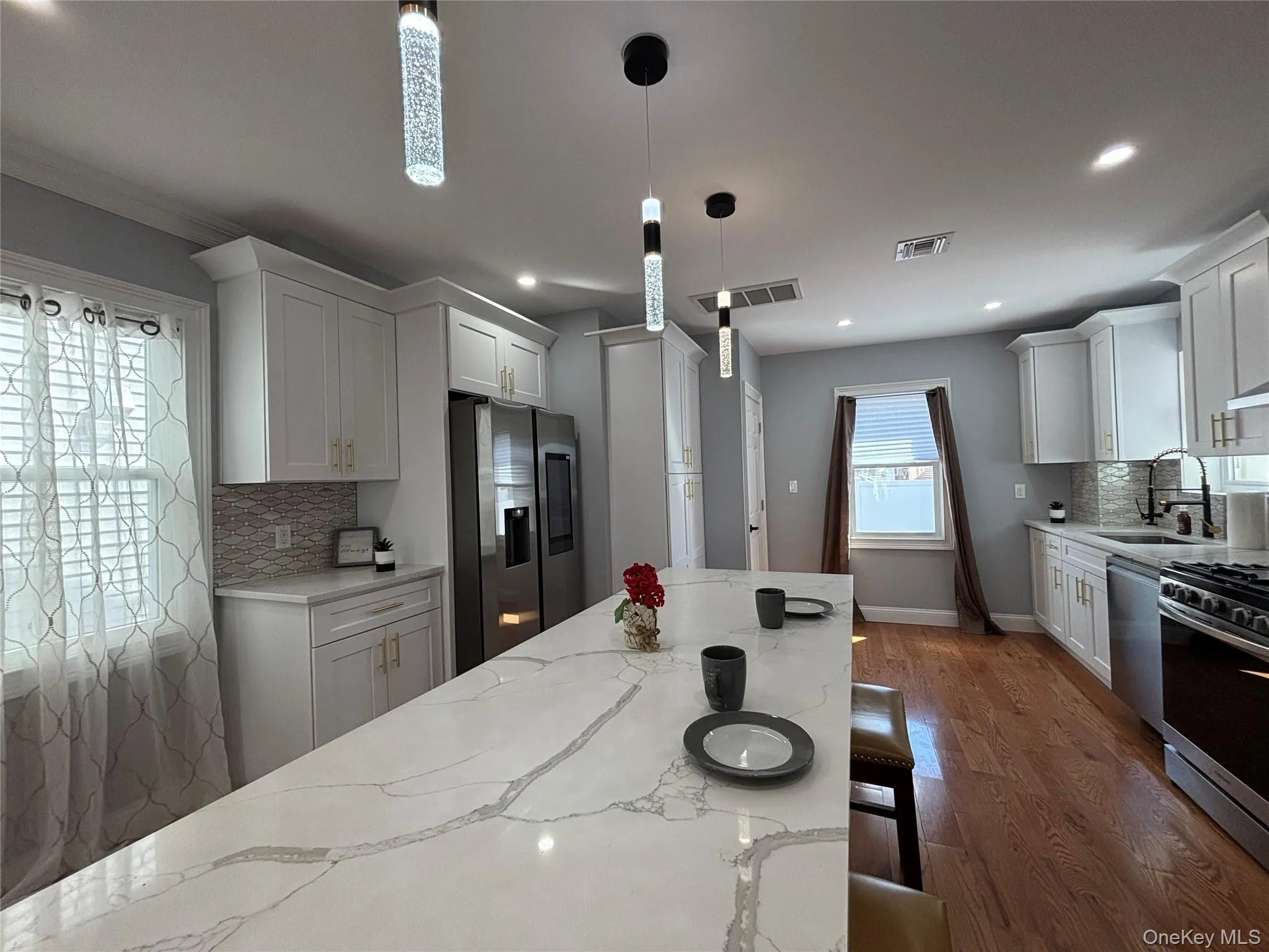 146-26 20th Road, New York, NY, 3 Bedrooms Bedrooms, 9 Rooms Rooms,2 BathroomsBathrooms,Residential,For Rent,20th,0,984063 146-26 20th Road, New York, NY, 3 Bedrooms Bedrooms, 9 Rooms Rooms,2 BathroomsBathrooms,Residential,For Rent,20th,0,984063