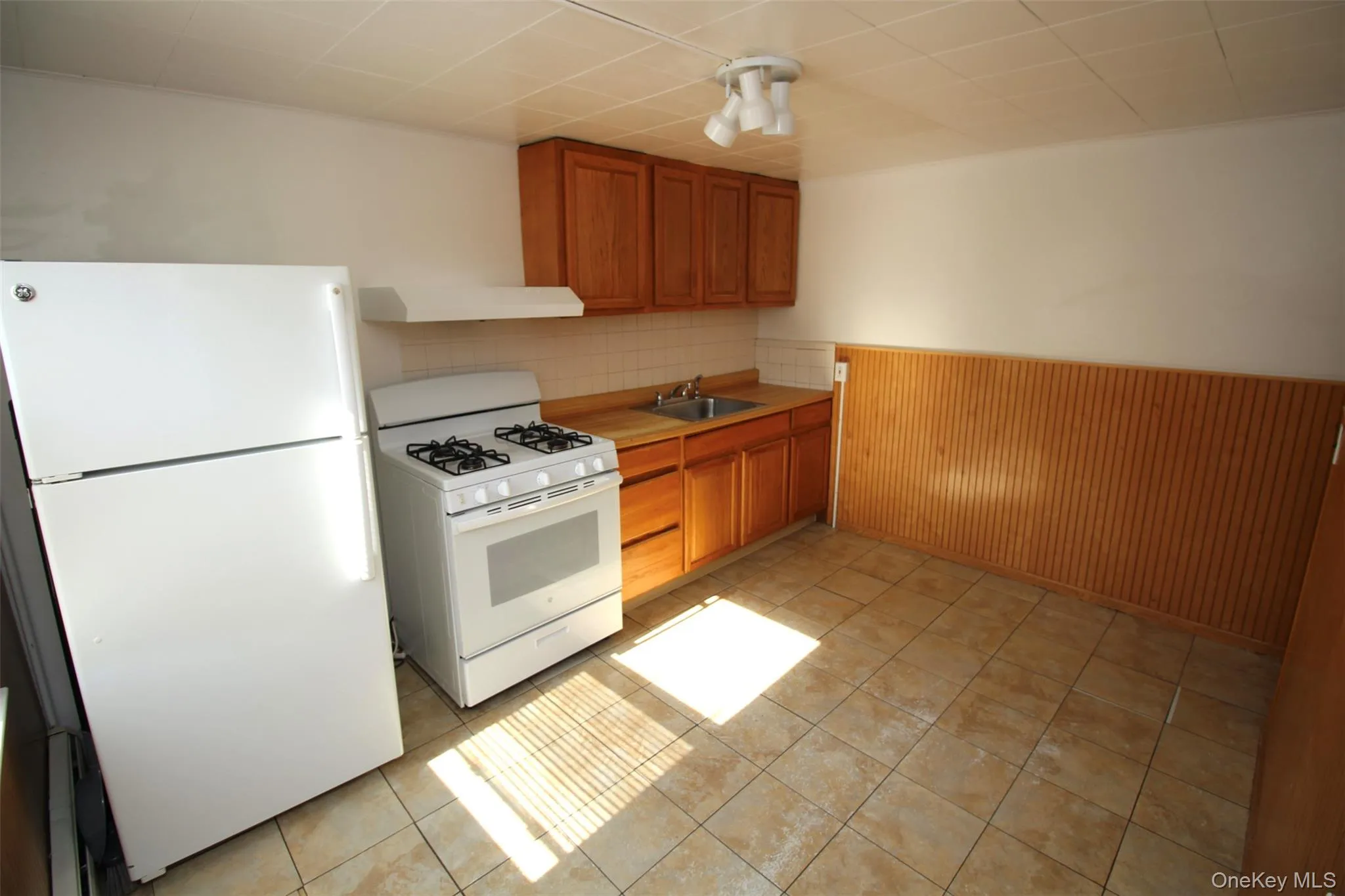 4 Schoolhouse Lane, Tuxedo, NY, 2 Bedrooms Bedrooms, 5 Rooms Rooms,1 BathroomBathrooms,Residential Lease,For Rent,Schoolhouse,0,984066 4 Schoolhouse Lane, Tuxedo, NY, 2 Bedrooms Bedrooms, 5 Rooms Rooms,1 BathroomBathrooms,Residential Lease,For Rent,Schoolhouse,0,984066
