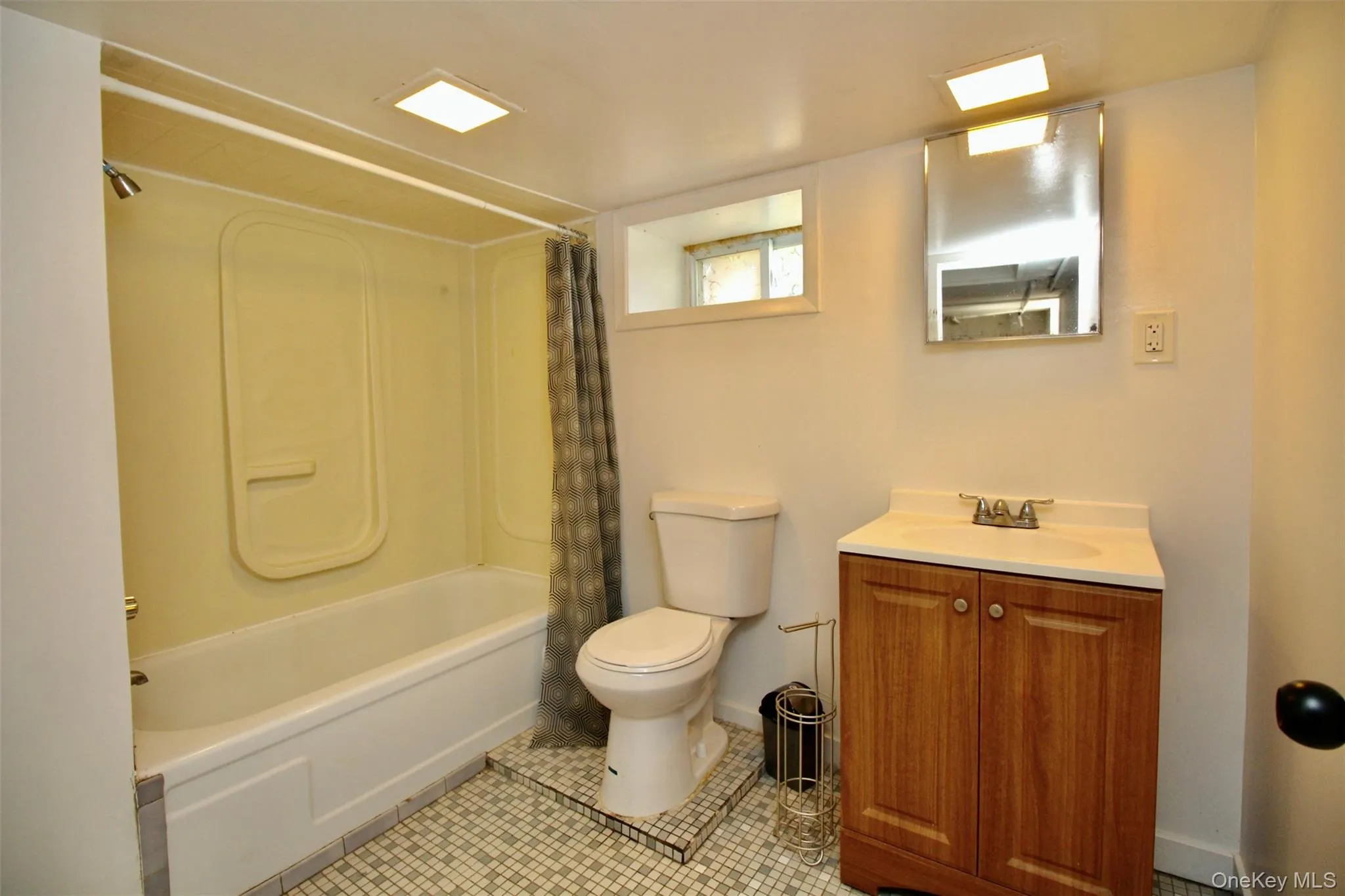 4 Schoolhouse Lane, Tuxedo, NY, 2 Bedrooms Bedrooms, 5 Rooms Rooms,1 BathroomBathrooms,Residential Lease,For Rent,Schoolhouse,0,984066 4 Schoolhouse Lane, Tuxedo, NY, 2 Bedrooms Bedrooms, 5 Rooms Rooms,1 BathroomBathrooms,Residential Lease,For Rent,Schoolhouse,0,984066