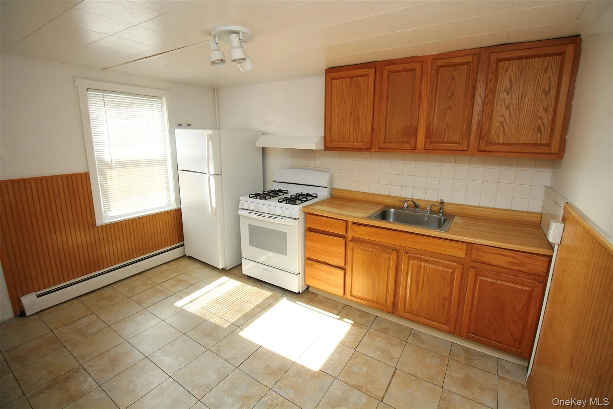 4 Schoolhouse Lane, Tuxedo, NY, 2 Bedrooms Bedrooms, 5 Rooms Rooms,1 BathroomBathrooms,Residential Lease,For Rent,Schoolhouse,0,984066 4 Schoolhouse Lane, Tuxedo, NY, 2 Bedrooms Bedrooms, 5 Rooms Rooms,1 BathroomBathrooms,Residential Lease,For Rent,Schoolhouse,0,984066