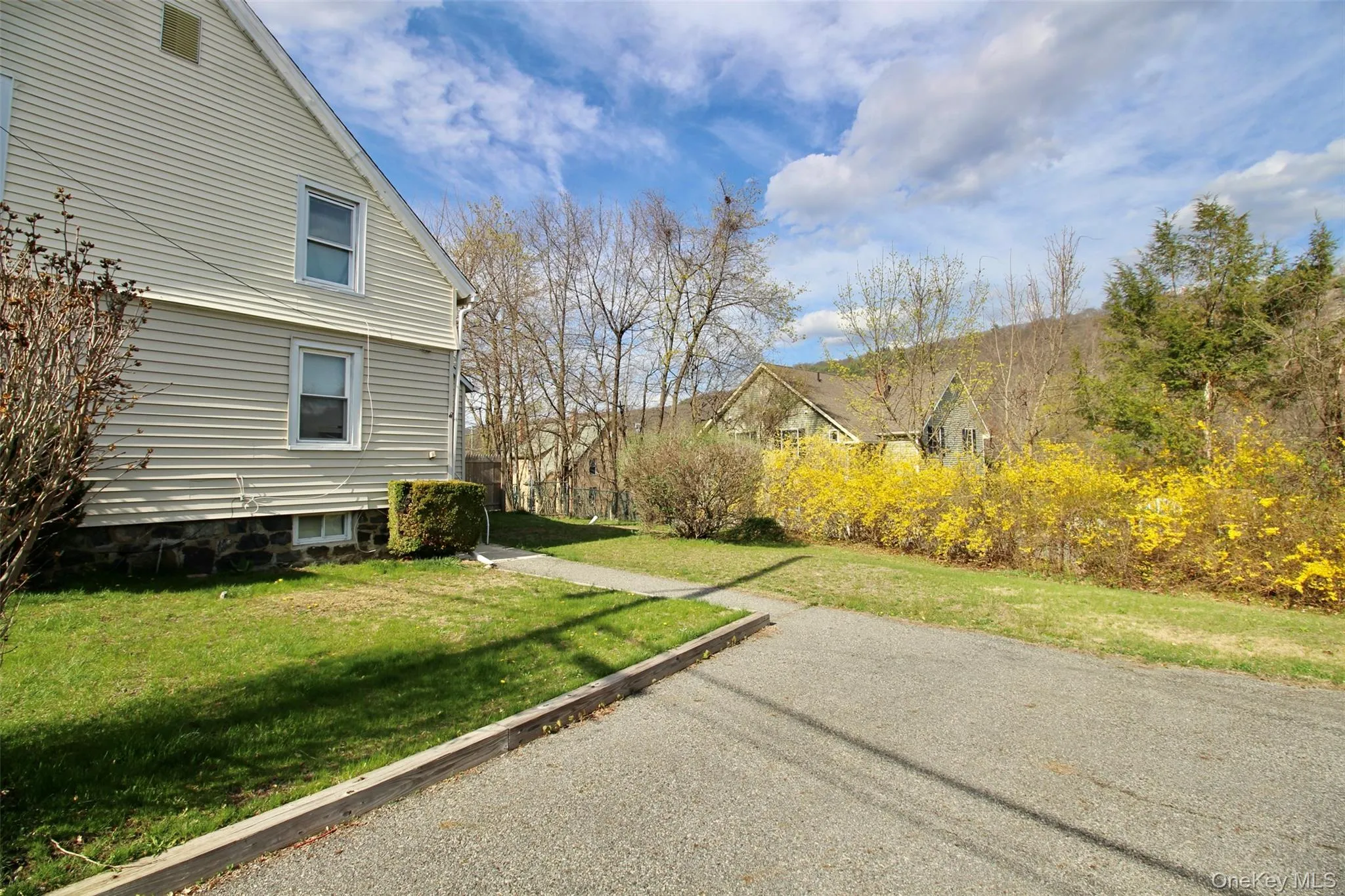 4 Schoolhouse Lane, Tuxedo, NY, 2 Bedrooms Bedrooms, 5 Rooms Rooms,1 BathroomBathrooms,Residential Lease,For Rent,Schoolhouse,0,984066 4 Schoolhouse Lane, Tuxedo, NY, 2 Bedrooms Bedrooms, 5 Rooms Rooms,1 BathroomBathrooms,Residential Lease,For Rent,Schoolhouse,0,984066