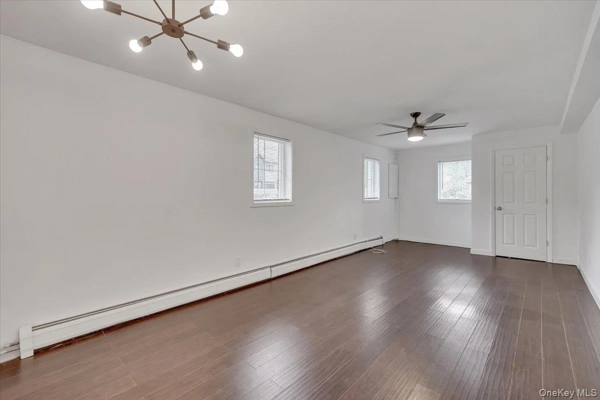 10 Sandhage Drive, Orangetown, NY, 5 Bedrooms Bedrooms, 8 Rooms Rooms,2 BathroomsBathrooms,Residential Lease,For Rent,Sandhage,0,984074 10 Sandhage Drive, Orangetown, NY, 5 Bedrooms Bedrooms, 8 Rooms Rooms,2 BathroomsBathrooms,Residential Lease,For Rent,Sandhage,0,984074