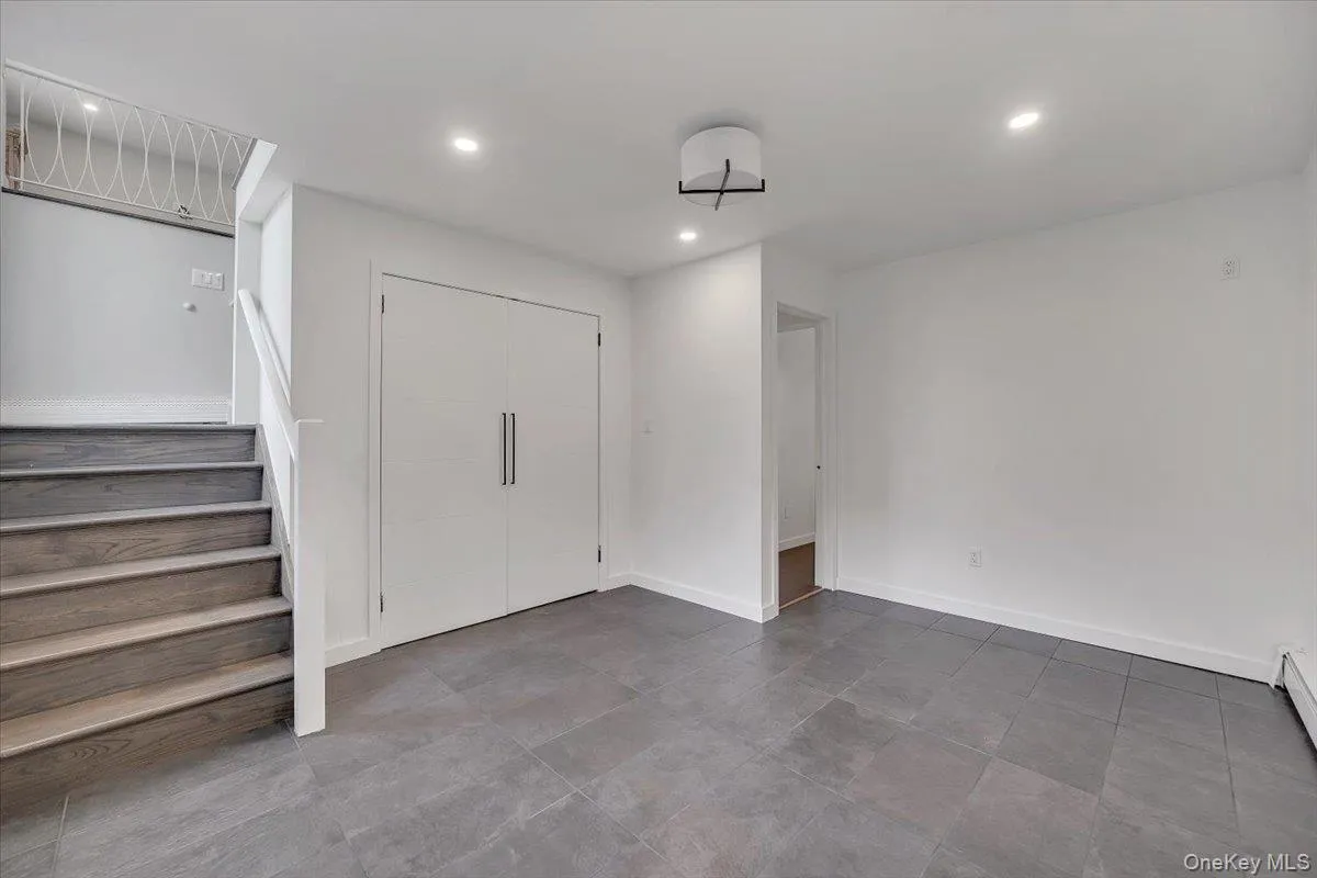 10 Sandhage Drive, Orangetown, NY, 5 Bedrooms Bedrooms, 8 Rooms Rooms,2 BathroomsBathrooms,Residential Lease,For Rent,Sandhage,0,984074 10 Sandhage Drive, Orangetown, NY, 5 Bedrooms Bedrooms, 8 Rooms Rooms,2 BathroomsBathrooms,Residential Lease,For Rent,Sandhage,0,984074