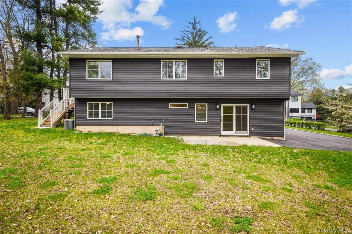 10 Sandhage Drive, Orangetown, NY, 5 Bedrooms Bedrooms, 8 Rooms Rooms,2 BathroomsBathrooms,Residential Lease,For Rent,Sandhage,0,984074 10 Sandhage Drive, Orangetown, NY, 5 Bedrooms Bedrooms, 8 Rooms Rooms,2 BathroomsBathrooms,Residential Lease,For Rent,Sandhage,0,984074