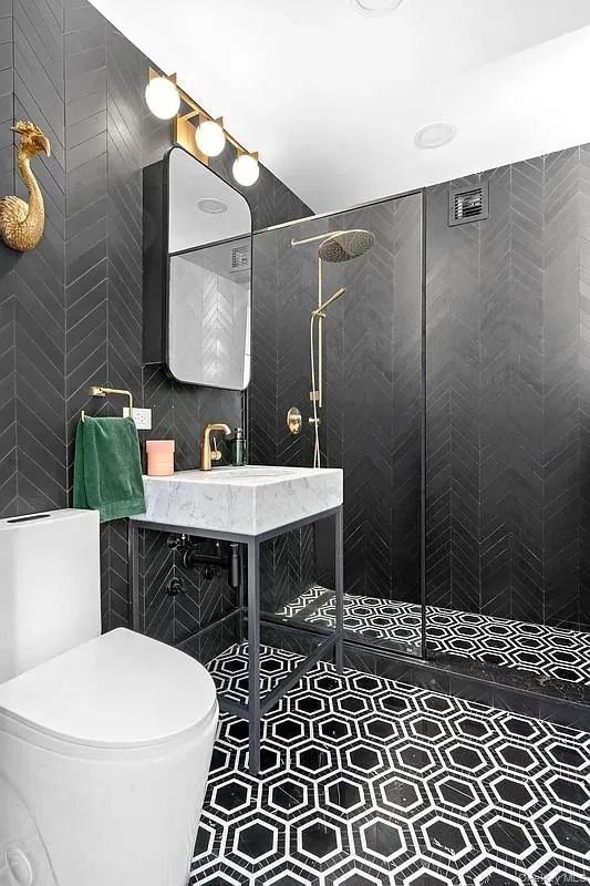 350 West 42nd Street, New York, NY, 2 Bedrooms Bedrooms, 4 Rooms Rooms,2 BathroomsBathrooms,Residential,For Rent,West 42nd Street,0,984083 350 West 42nd Street, New York, NY, 2 Bedrooms Bedrooms, 4 Rooms Rooms,2 BathroomsBathrooms,Residential,For Rent,West 42nd Street,0,984083