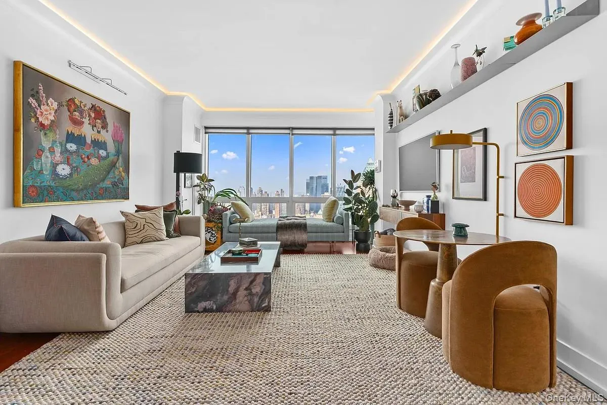 350 West 42nd Street, New York, NY, 2 Bedrooms Bedrooms, 4 Rooms Rooms,2 BathroomsBathrooms,Residential,For Rent,West 42nd Street,0,984083 350 West 42nd Street, New York, NY, 2 Bedrooms Bedrooms, 4 Rooms Rooms,2 BathroomsBathrooms,Residential,For Rent,West 42nd Street,0,984083