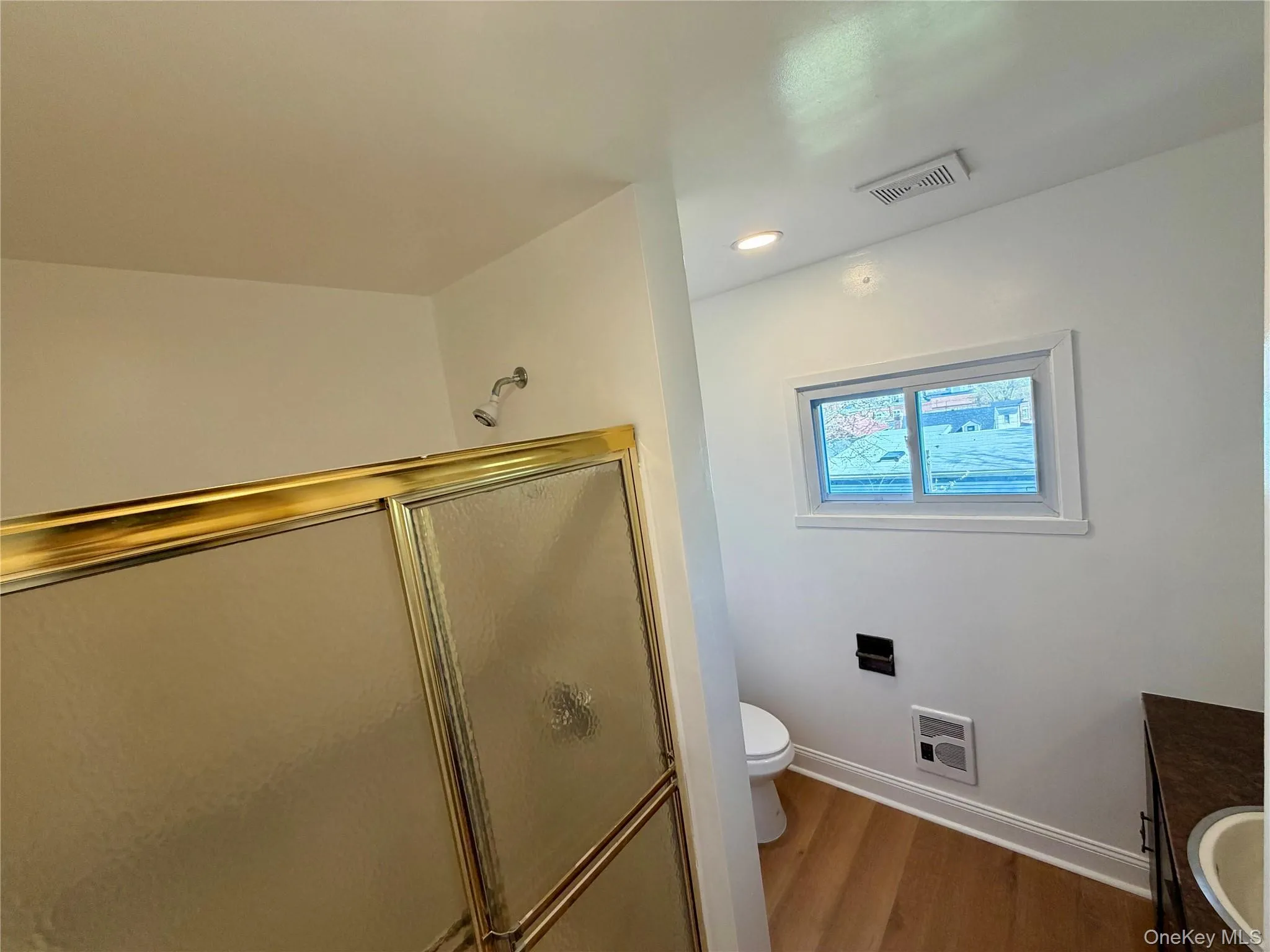 116 Alexander Avenue, Yonkers, NY, 2 Bedrooms Bedrooms, 5 Rooms Rooms,2 BathroomsBathrooms,Residential Lease,For Rent,Alexander,0,984100 116 Alexander Avenue, Yonkers, NY, 2 Bedrooms Bedrooms, 5 Rooms Rooms,2 BathroomsBathrooms,Residential Lease,For Rent,Alexander,0,984100