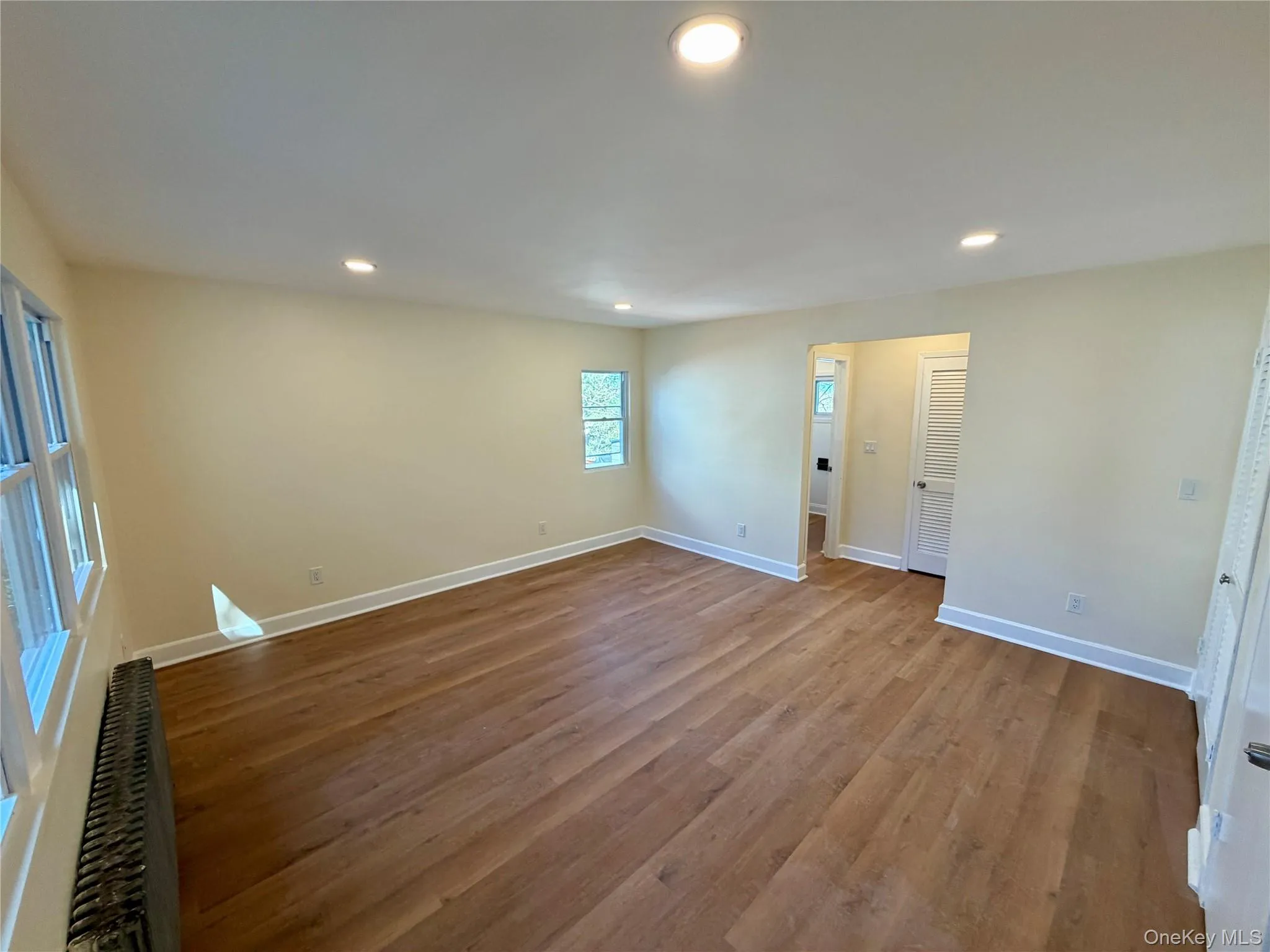 116 Alexander Avenue, Yonkers, NY, 2 Bedrooms Bedrooms, 5 Rooms Rooms,2 BathroomsBathrooms,Residential Lease,For Rent,Alexander,0,984100 116 Alexander Avenue, Yonkers, NY, 2 Bedrooms Bedrooms, 5 Rooms Rooms,2 BathroomsBathrooms,Residential Lease,For Rent,Alexander,0,984100