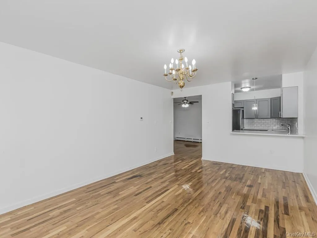 724 A 223rd Street, New York, NY, 2 Bedrooms Bedrooms, 4 Rooms Rooms,1 BathroomBathrooms,Residential Lease,For Rent,223rd,0,984104 724 A 223rd Street, New York, NY, 2 Bedrooms Bedrooms, 4 Rooms Rooms,1 BathroomBathrooms,Residential Lease,For Rent,223rd,0,984104