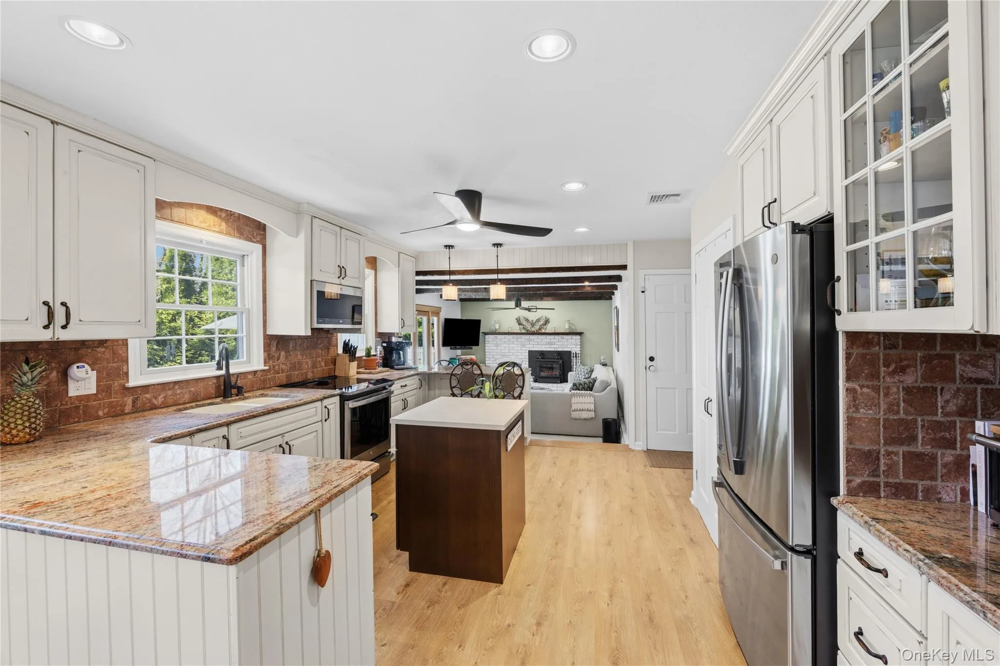 31 Meroke Trail, Brookhaven, NY, 4 Bedrooms Bedrooms, 8 Rooms Rooms,3 BathroomsBathrooms,Residential,For Rent,Meroke,0,984109 31 Meroke Trail, Brookhaven, NY, 4 Bedrooms Bedrooms, 8 Rooms Rooms,3 BathroomsBathrooms,Residential,For Rent,Meroke,0,984109