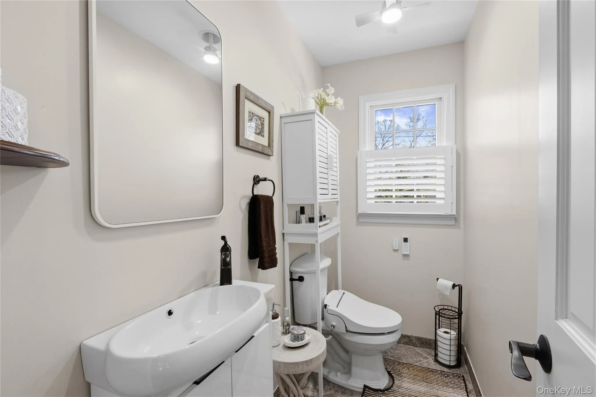 31 Meroke Trail, Brookhaven, NY, 4 Bedrooms Bedrooms, 8 Rooms Rooms,3 BathroomsBathrooms,Residential,For Rent,Meroke,0,984109 31 Meroke Trail, Brookhaven, NY, 4 Bedrooms Bedrooms, 8 Rooms Rooms,3 BathroomsBathrooms,Residential,For Rent,Meroke,0,984109