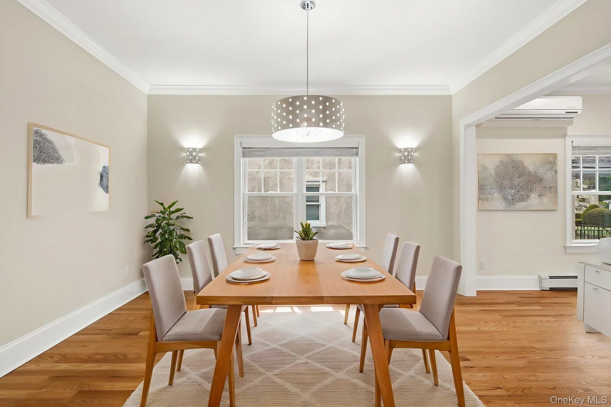 Dining room virtually staged Dining room virtually staged